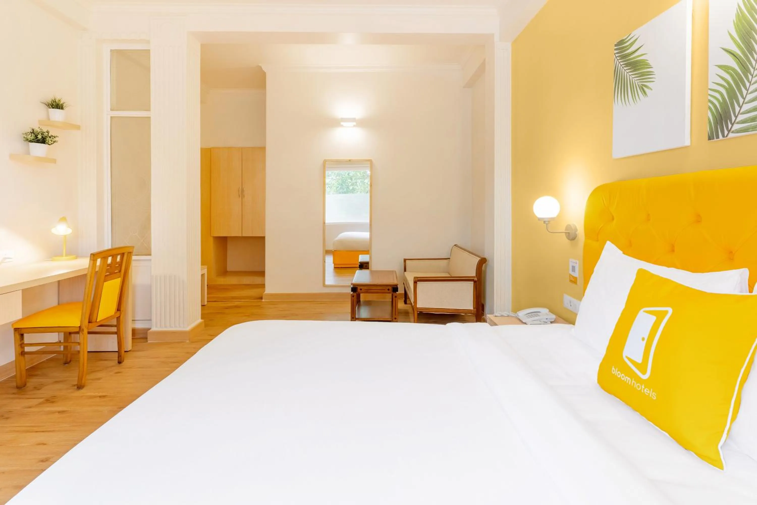 Bedroom, Bed in Bloom Hotel - CR Park