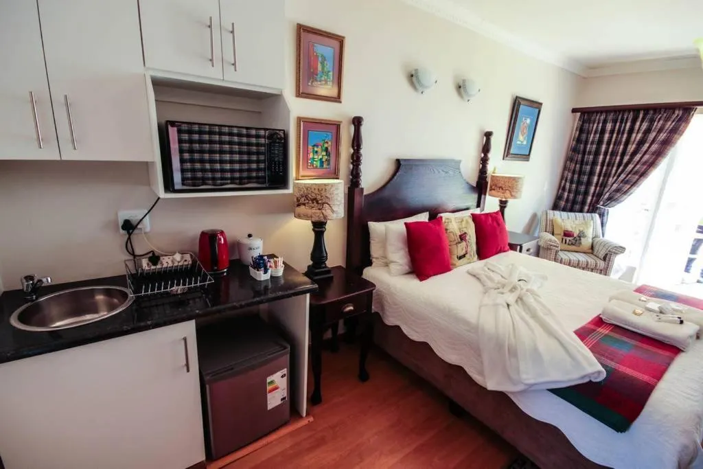 Photo of the whole room in Aberdeen House