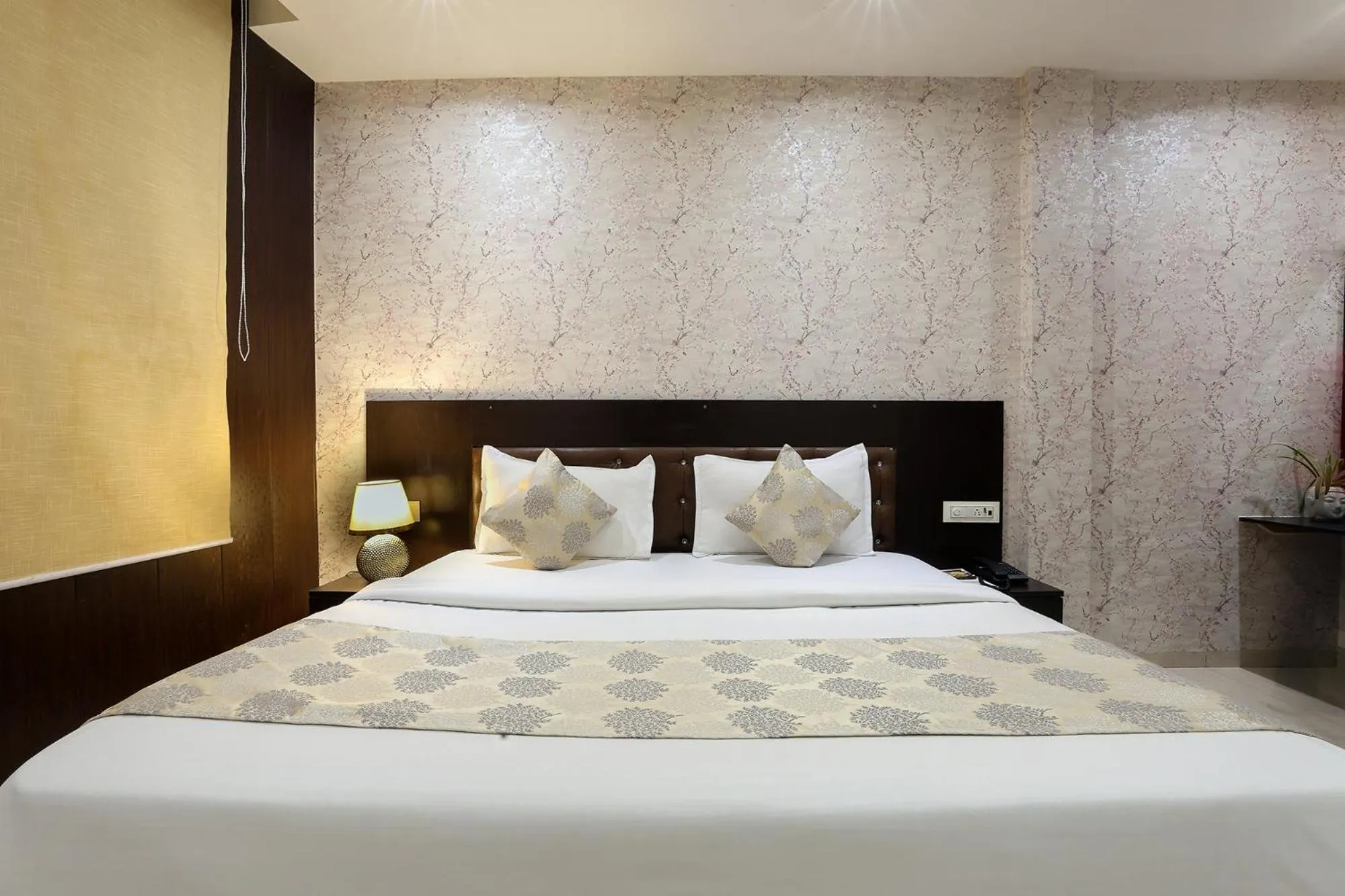 Denver Paragon Suites Delhi Airport