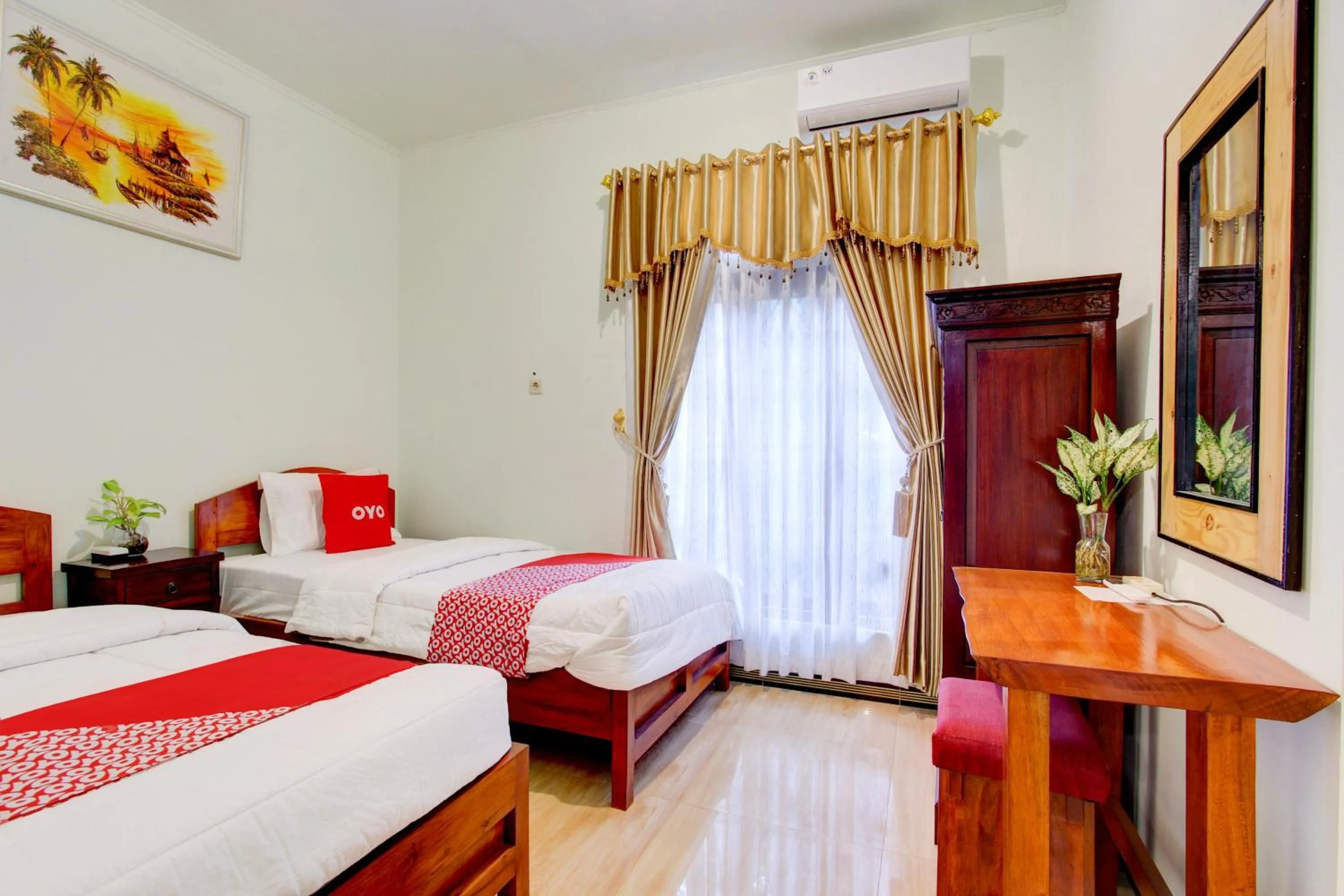 Bedroom, Bed in Hotel O Mbah Carik Homestay Syari'ah