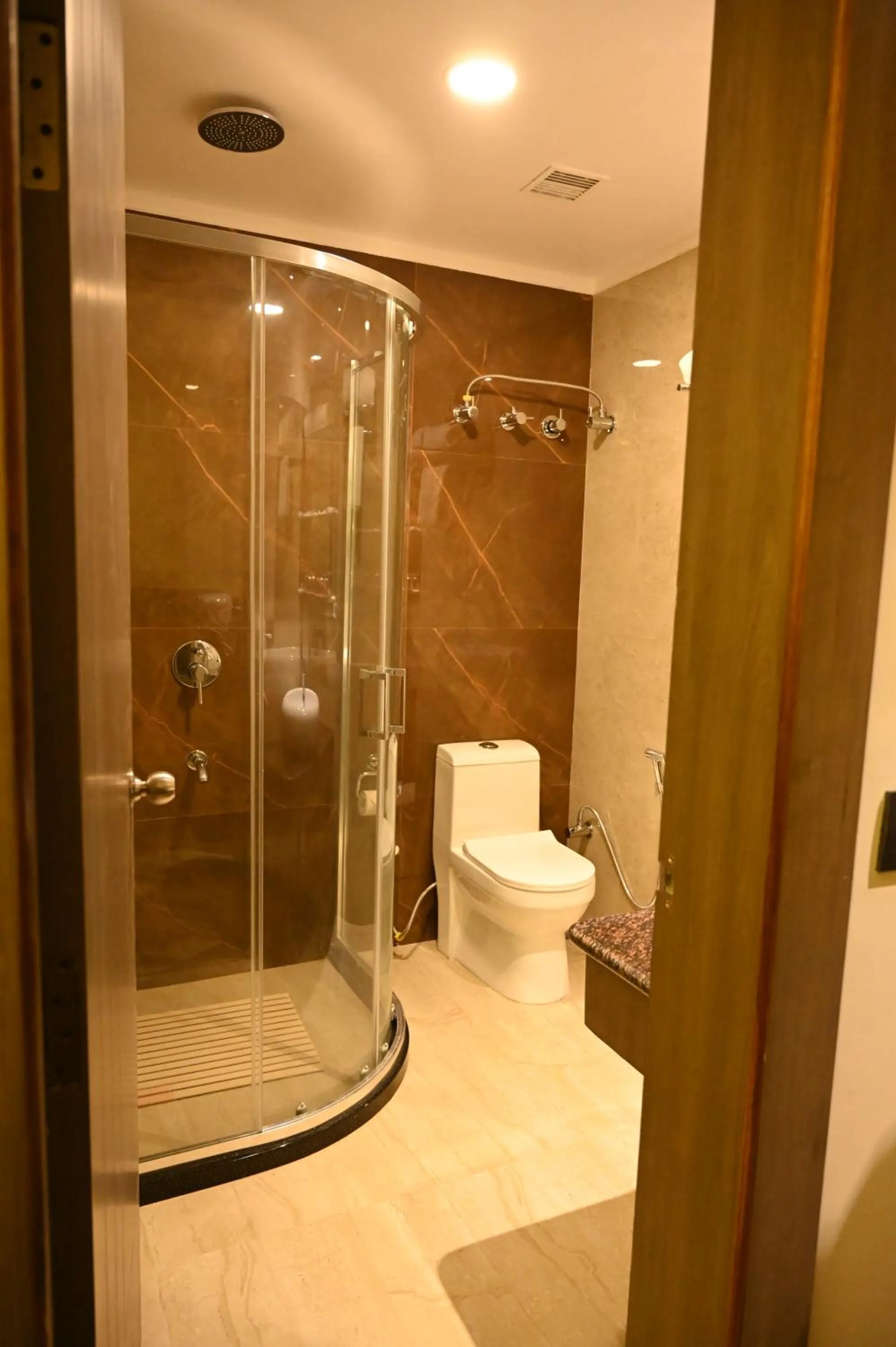 Shower in Ira By Orchid, Ayodhya