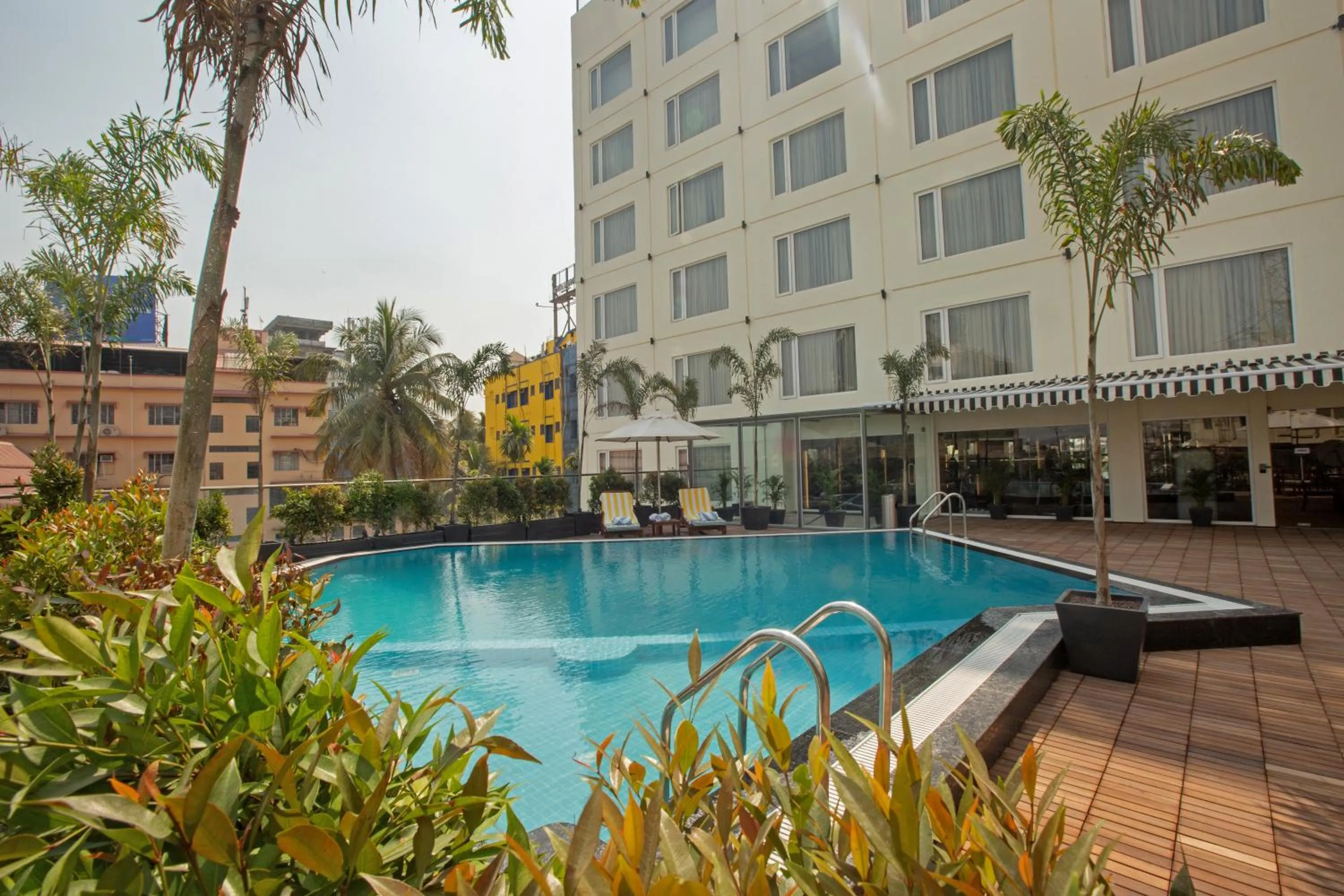 Property building in ARISTA BY AMBITION