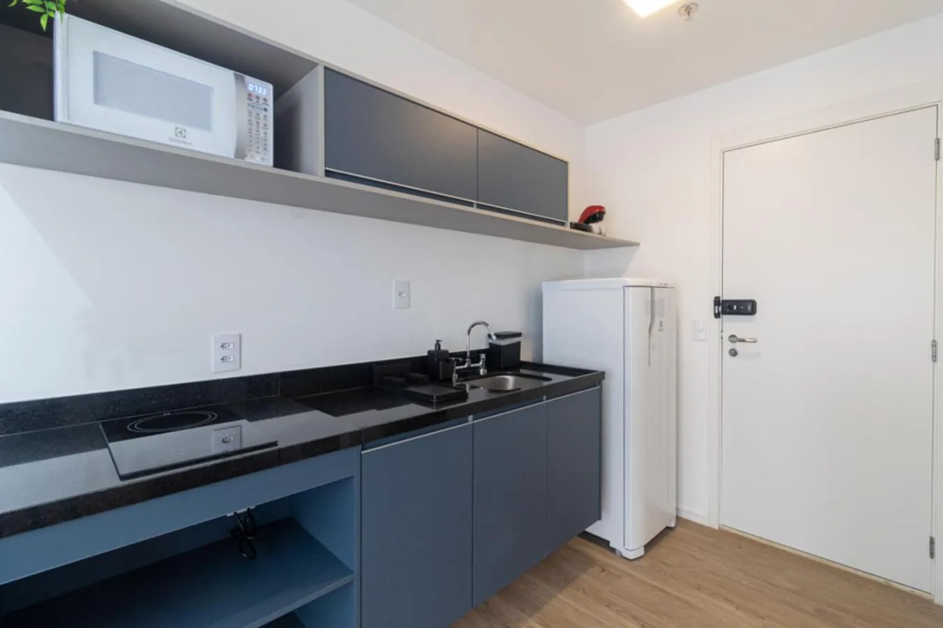 Kitchen or kitchenette in 360 Athos Paraiso