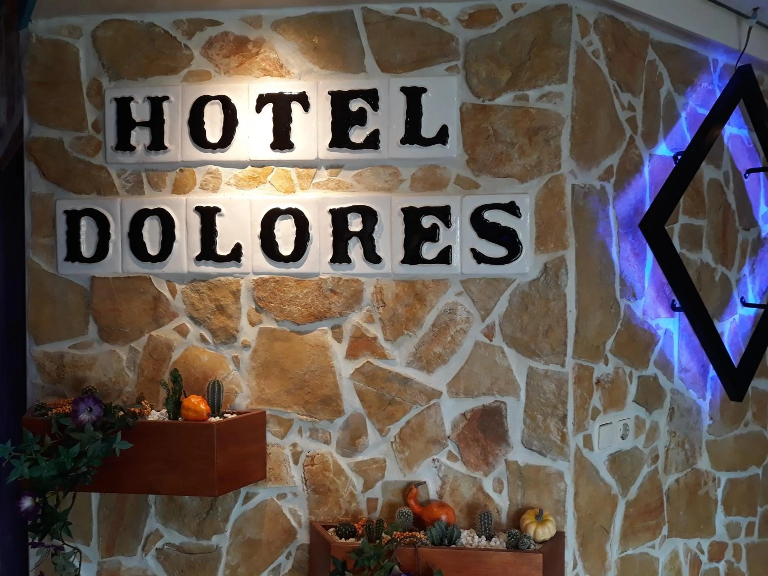 Facade/entrance in Hotel Dolores Ameland