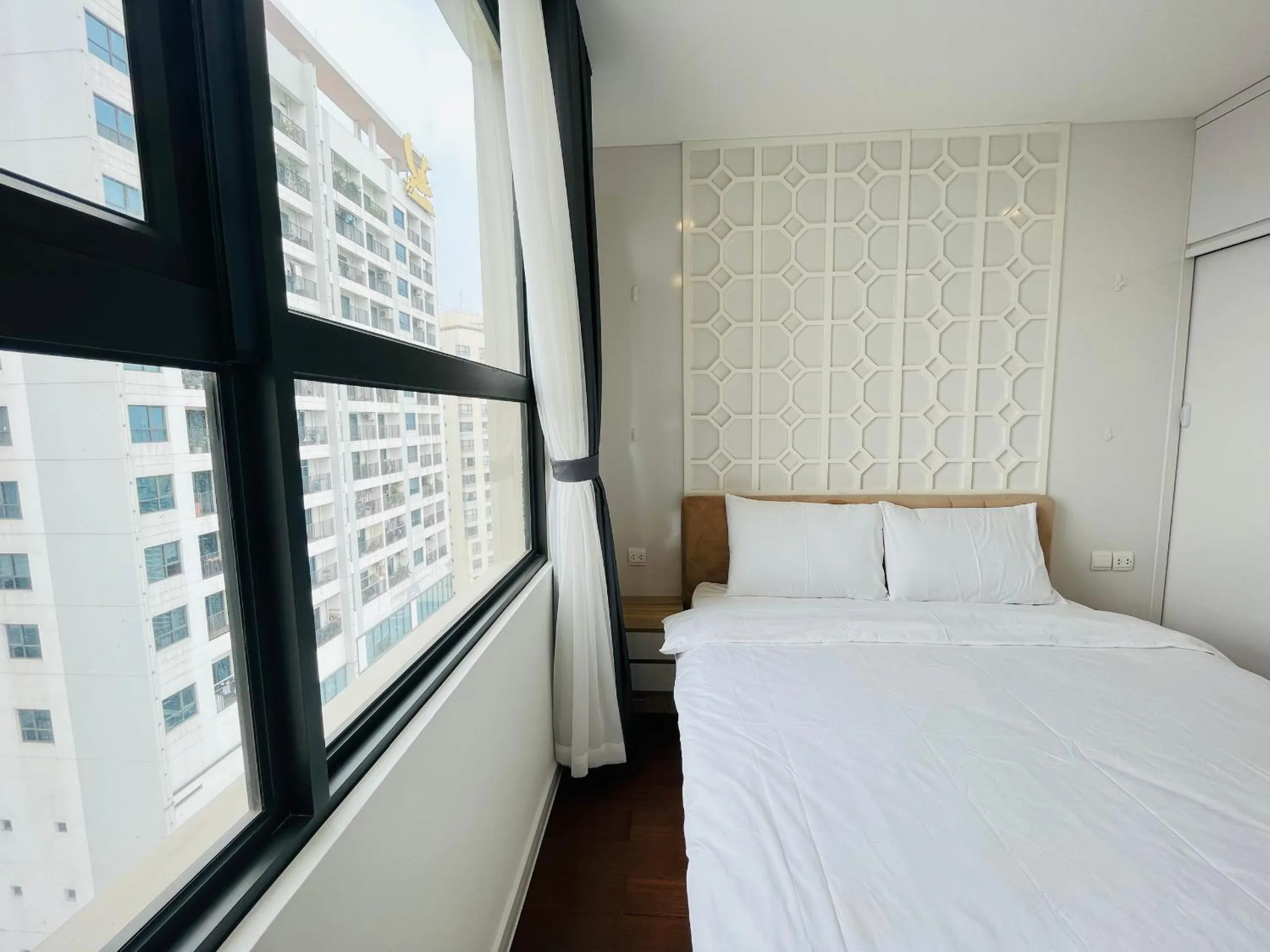 Bed in Daniel Apartment - D'Capitale Ha Noi