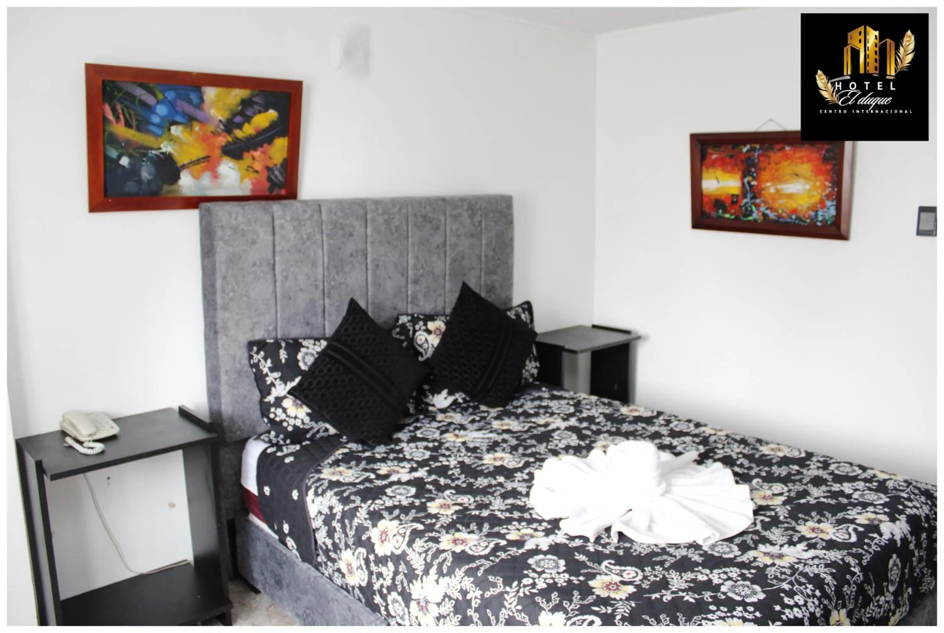 Bed in Hotel el Duque Internacional, Bogotá