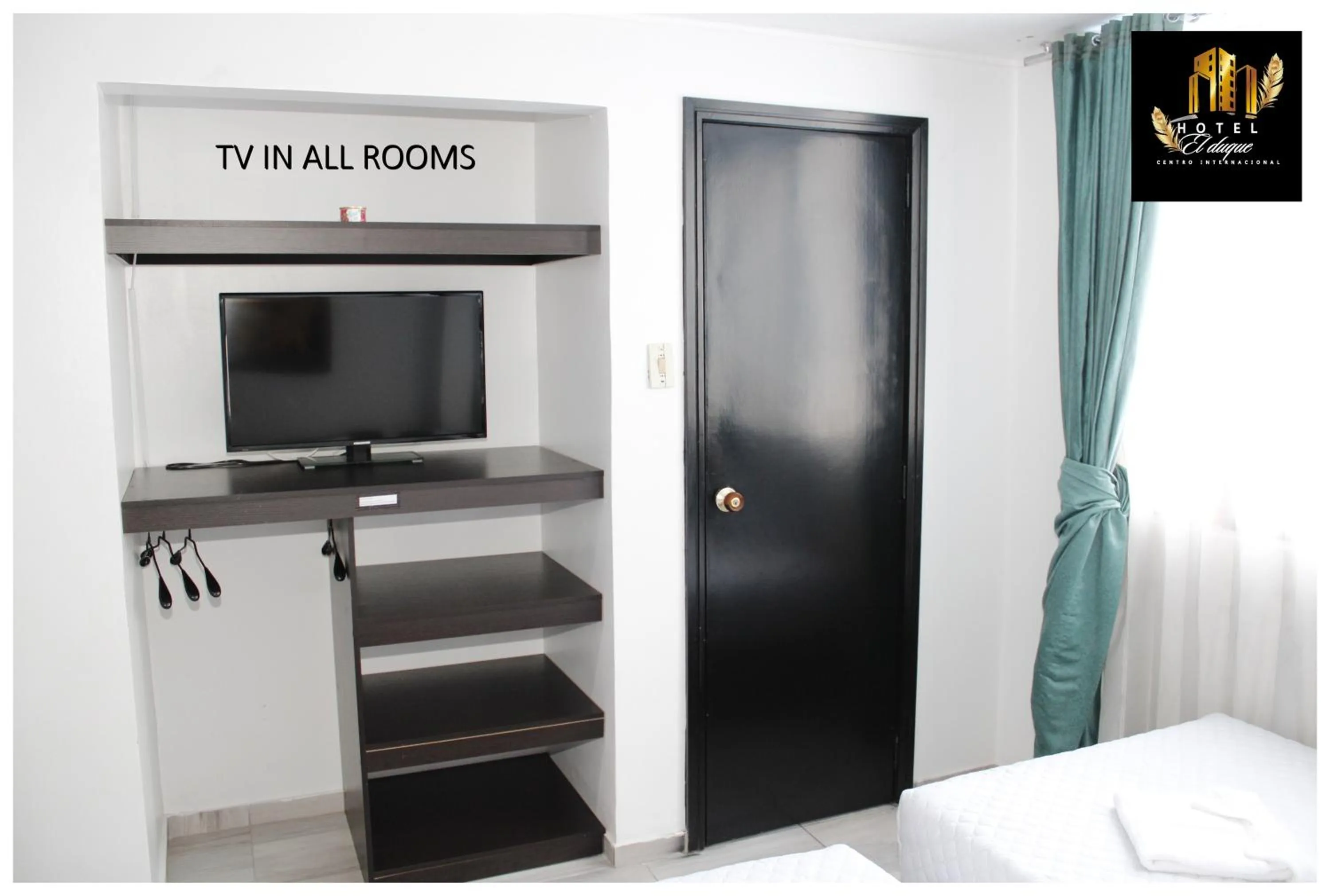 TV and multimedia, Bed in Hotel el Duque Internacional, Bogotá