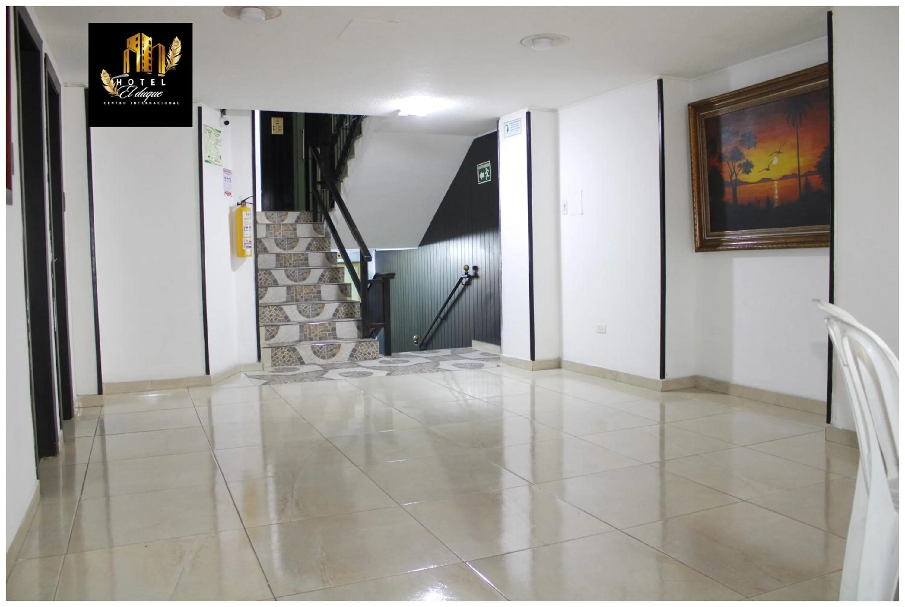 Living room in Hotel el Duque Internacional, Bogotá