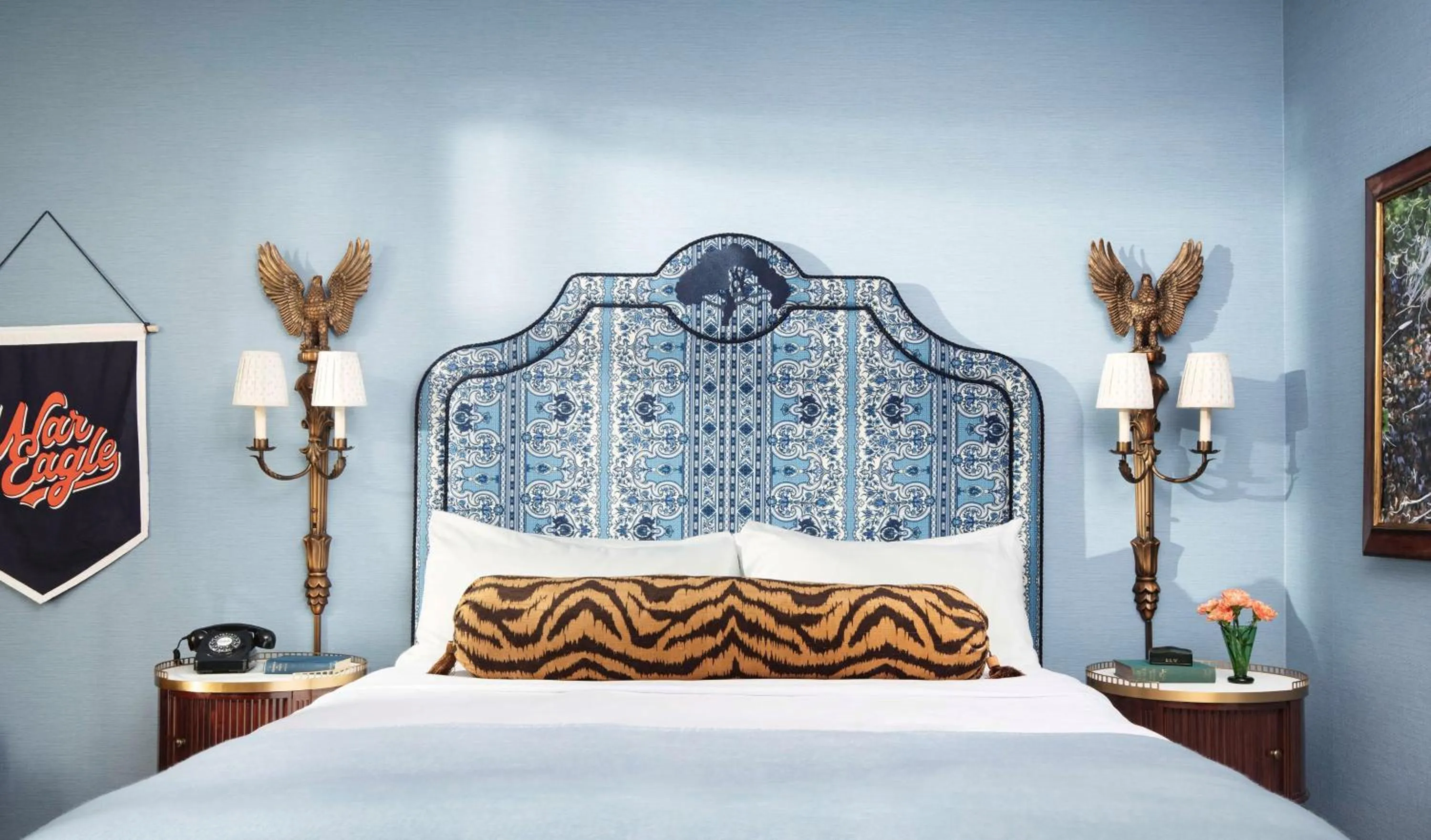 Bed in Graduate by Hilton Auburn, AL