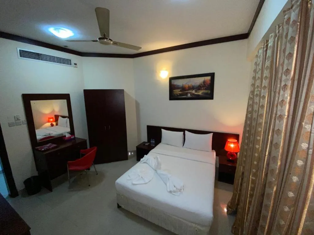 Photo of the whole room, Bed in Savoy Grand Hotel Apartments