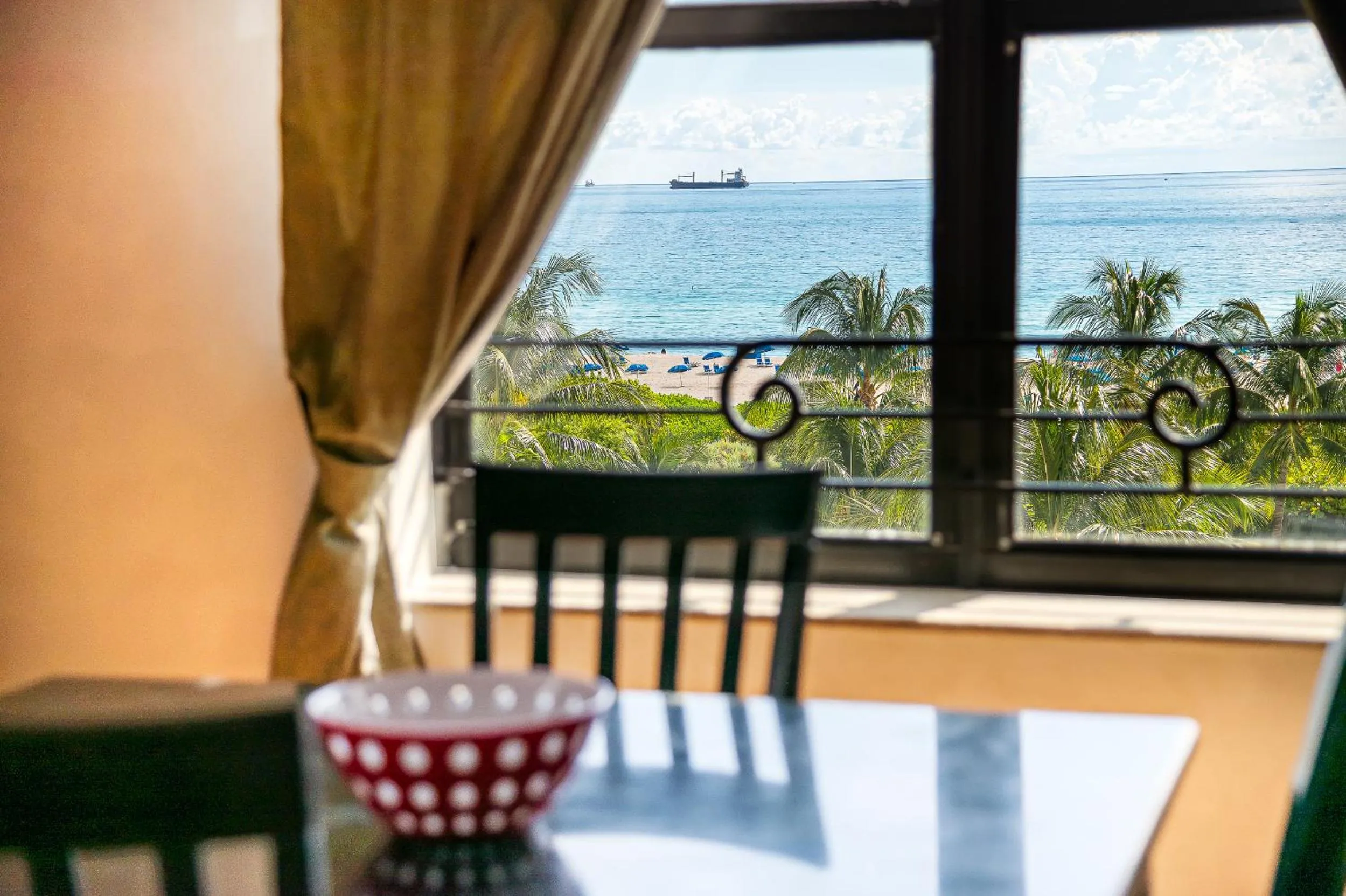 The Netherland by MIAMI BEACH OCEAN RENTAL