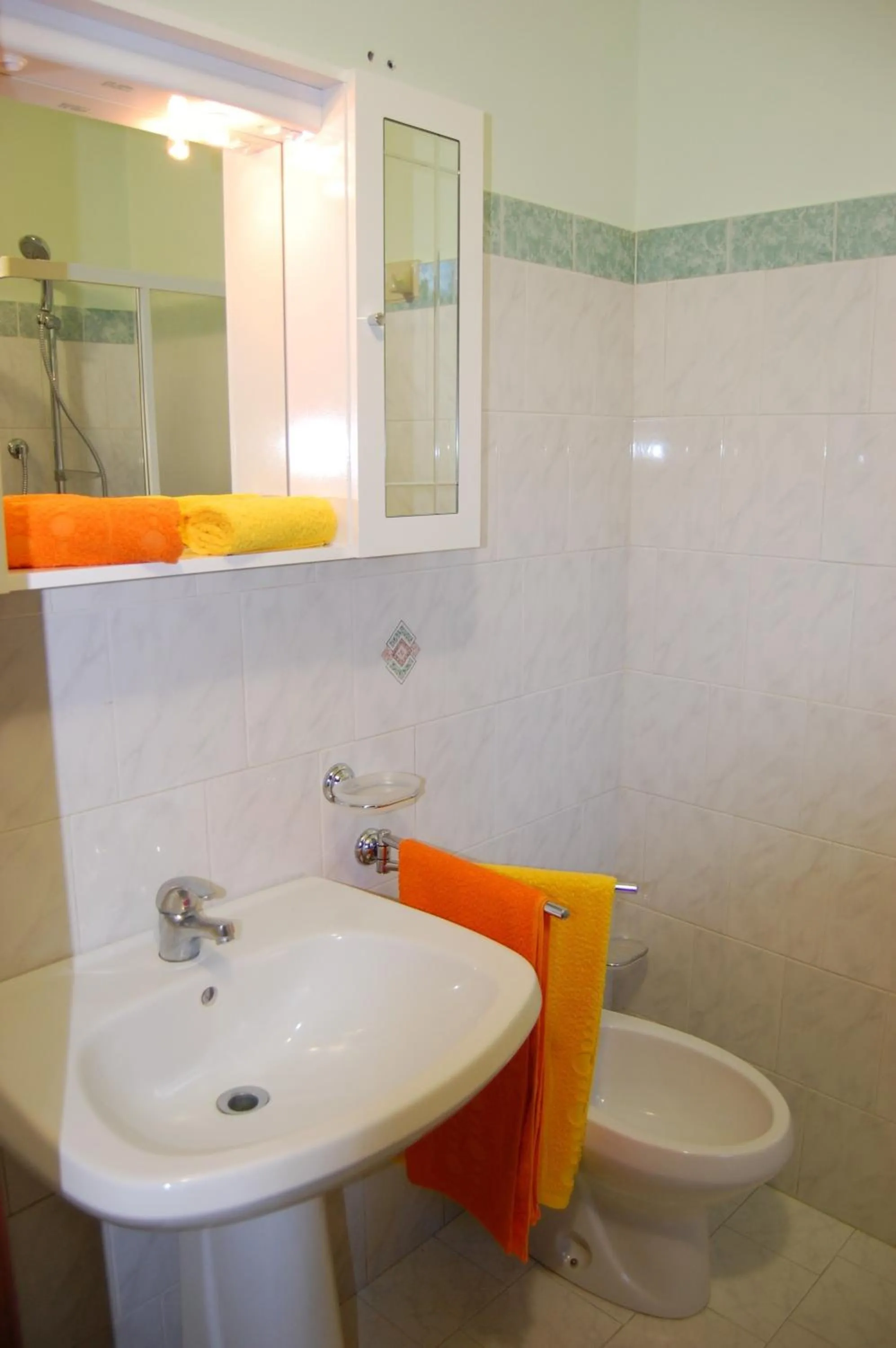 Bathroom in Albicocche House