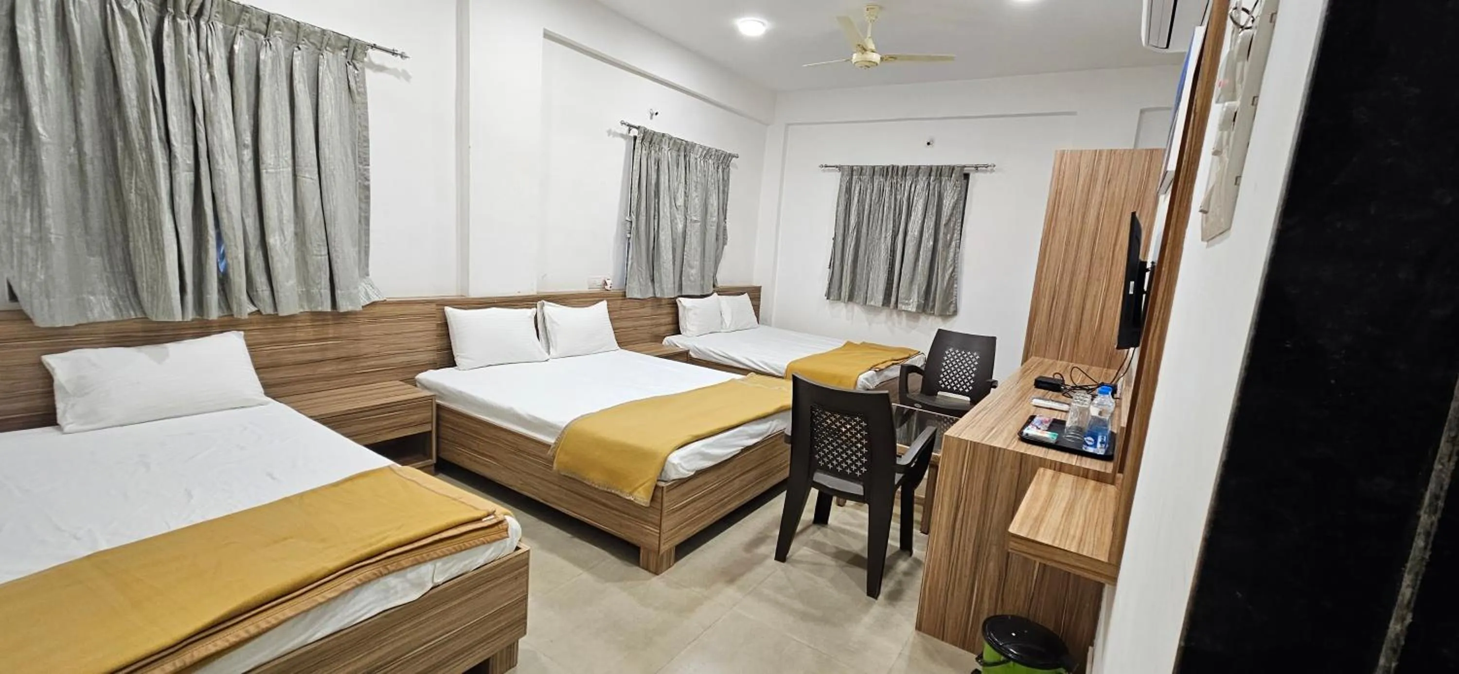 Bed in Hotel Suryaprabha- Near Diveagar Beach