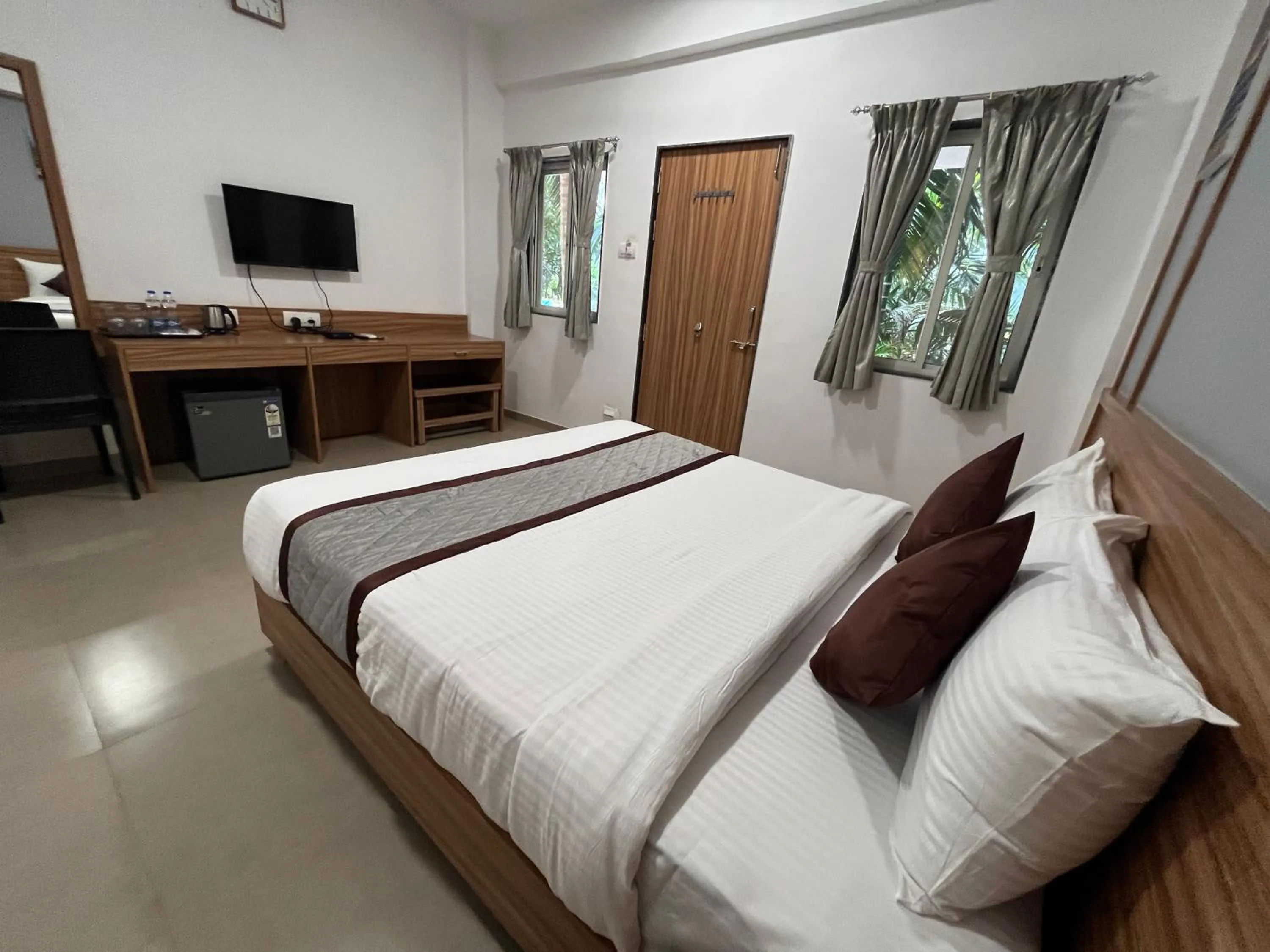 Bed in Hotel Suryaprabha- Near Diveagar Beach
