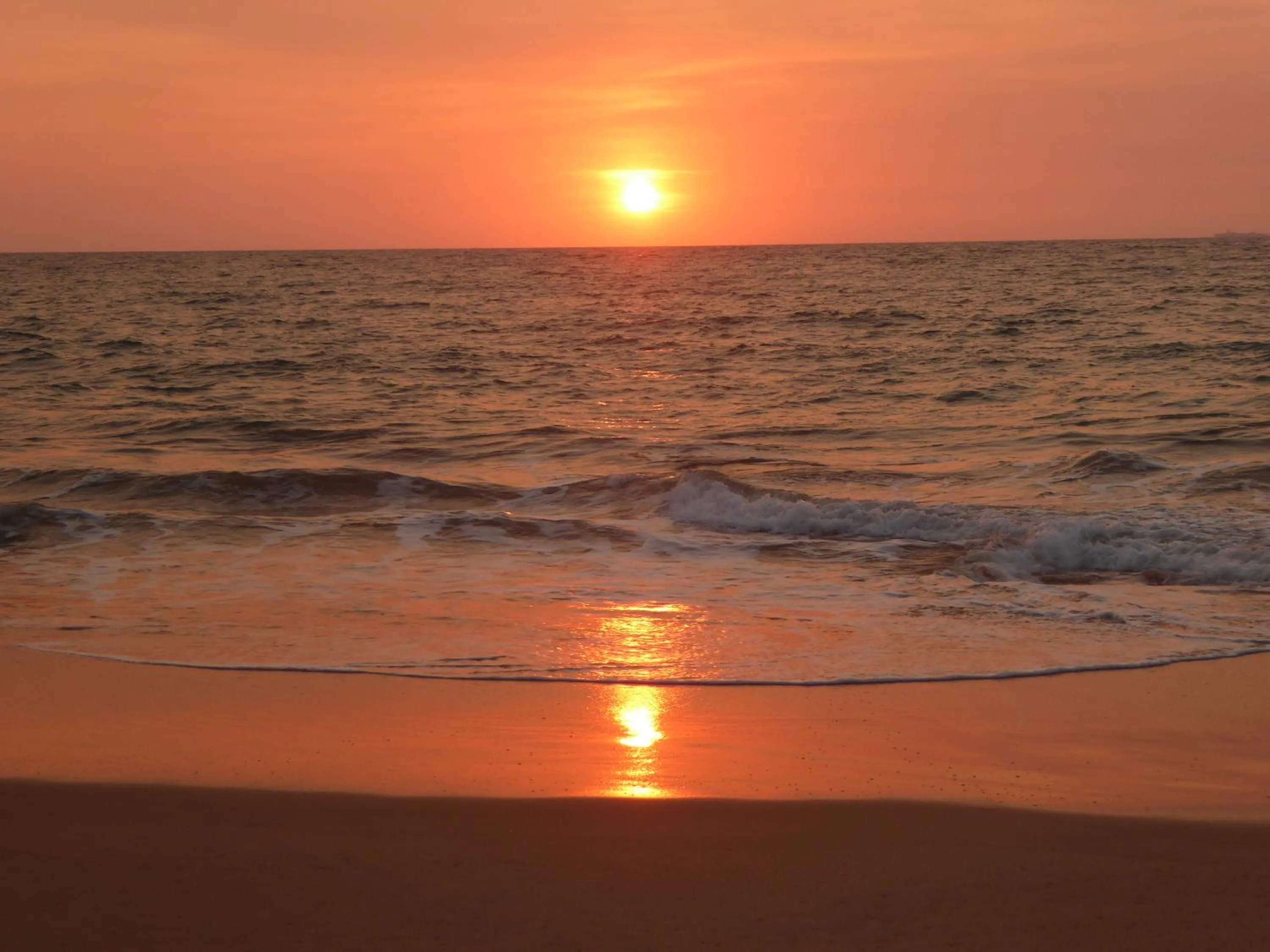 Beach in Raja Beach Hotel