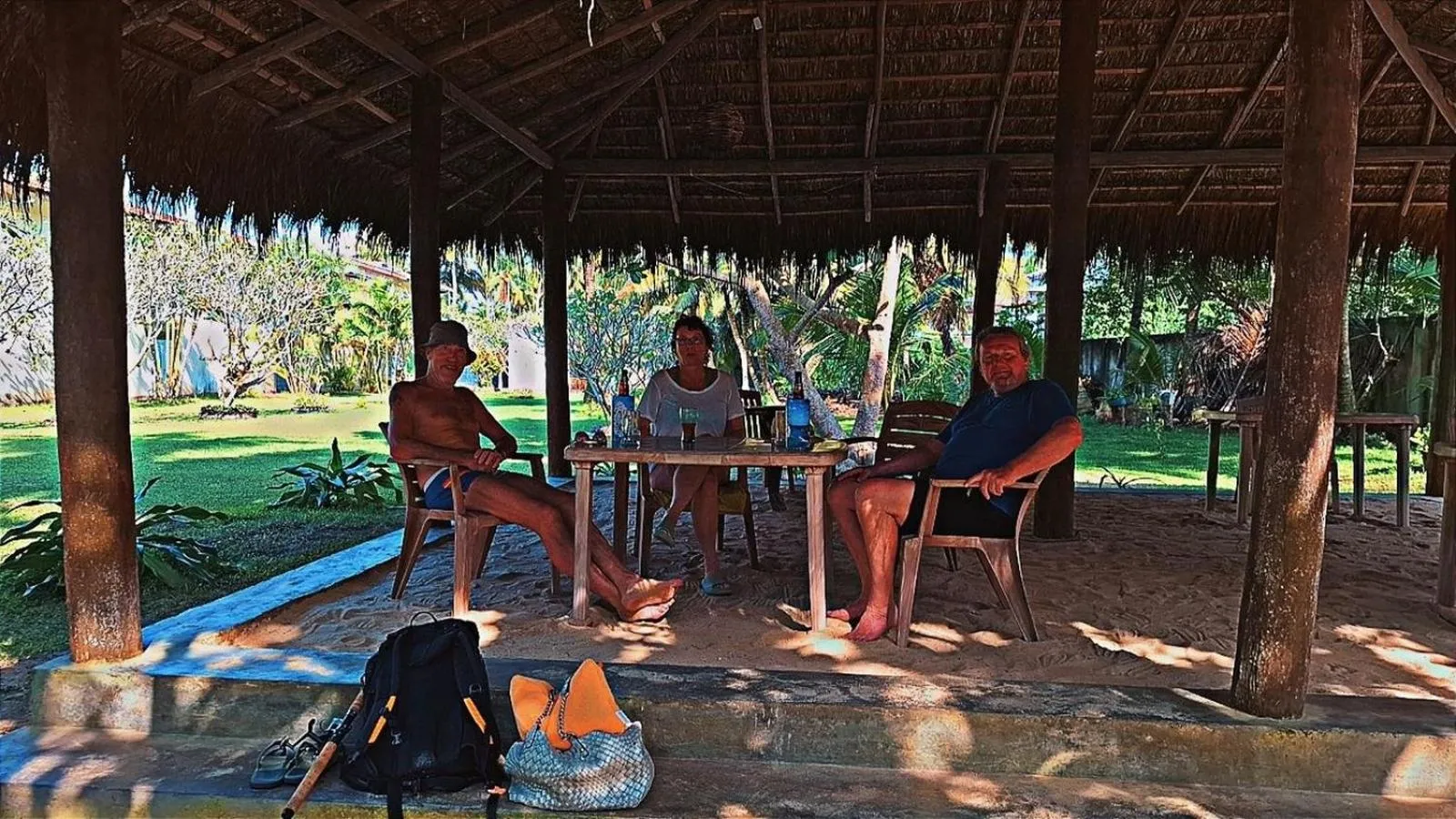 Restaurant/places to eat in Raja Beach Hotel