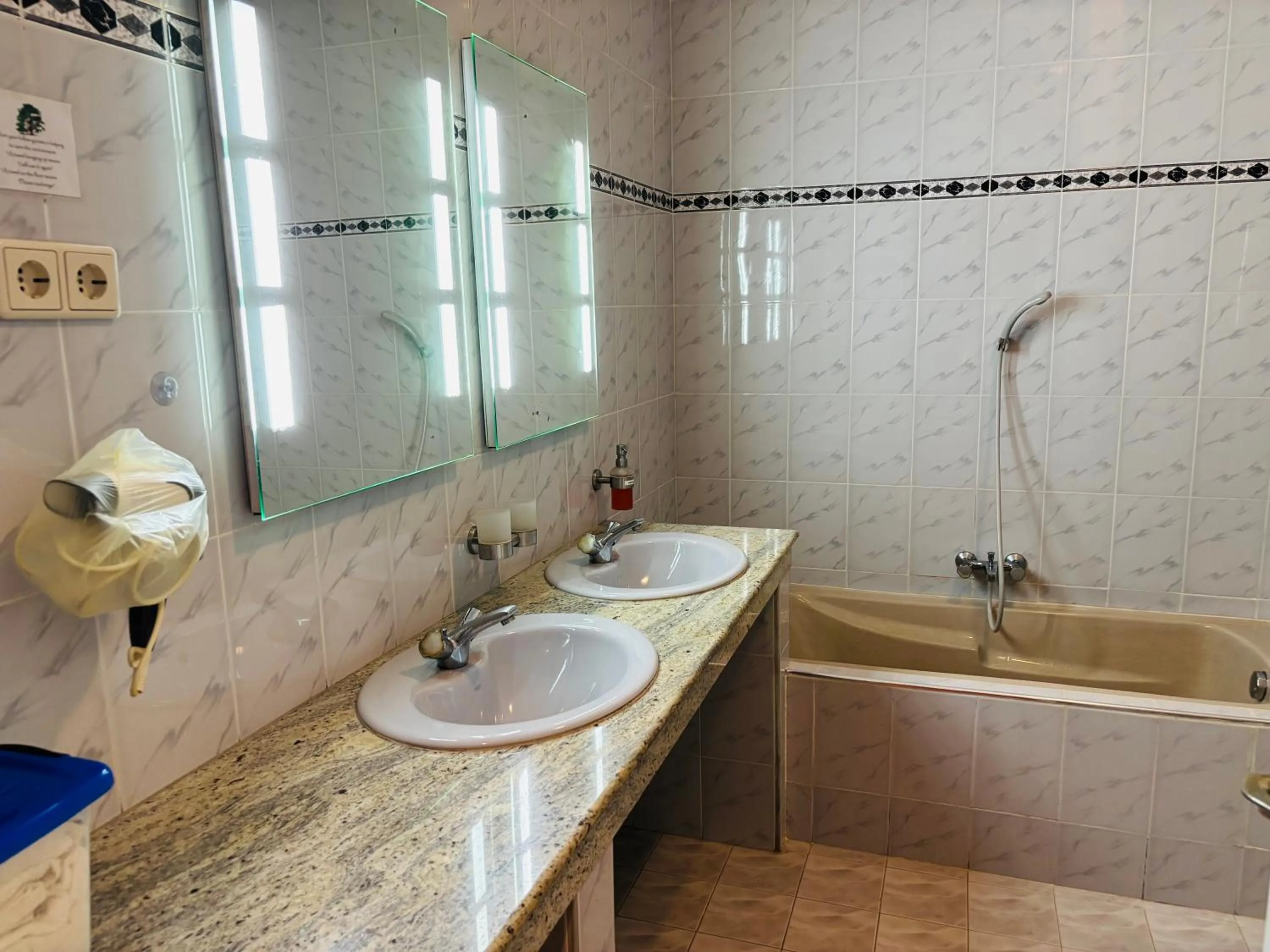 Bathroom in Raja Beach Hotel