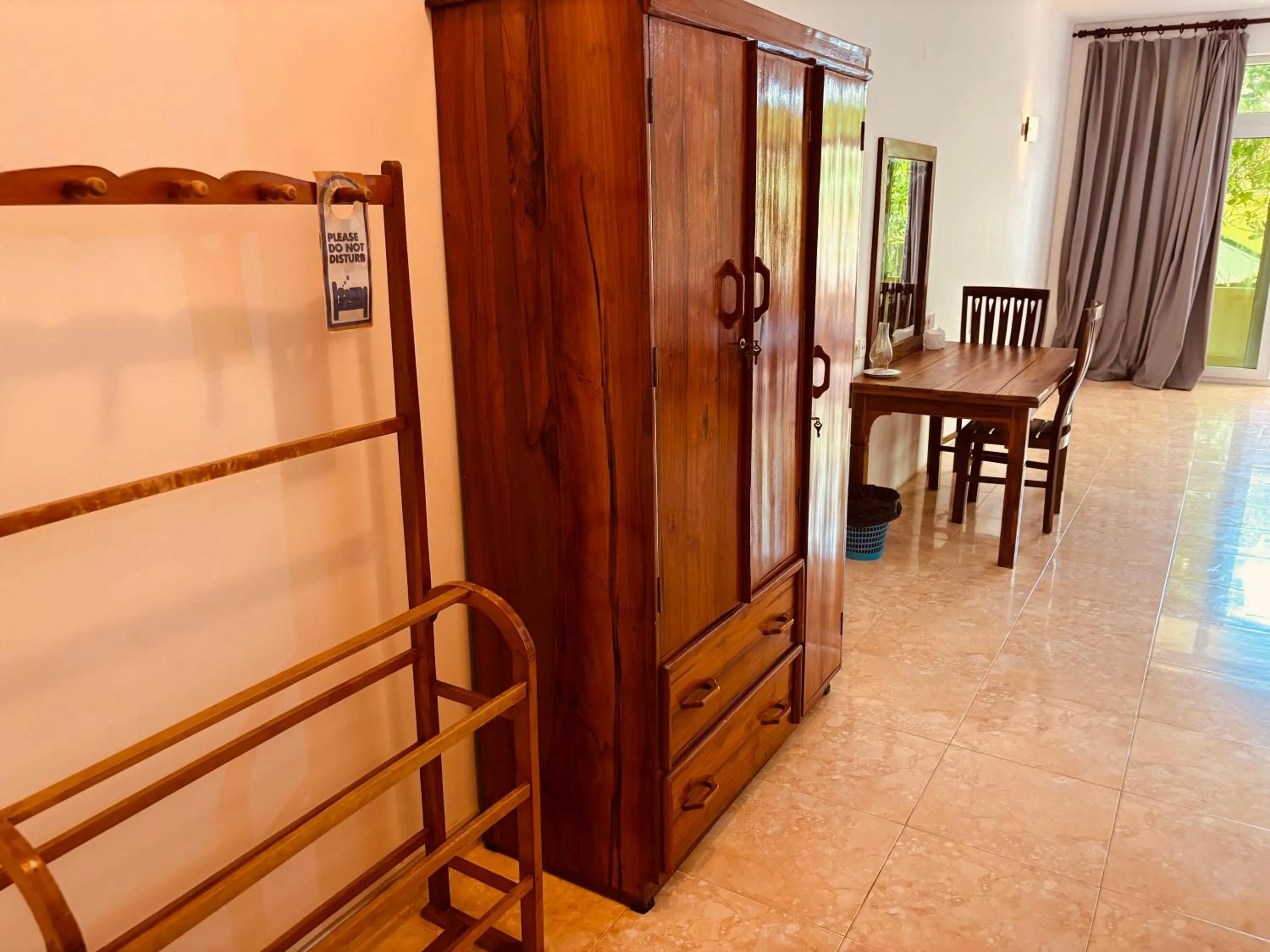 Photo of the whole room in Raja Beach Hotel