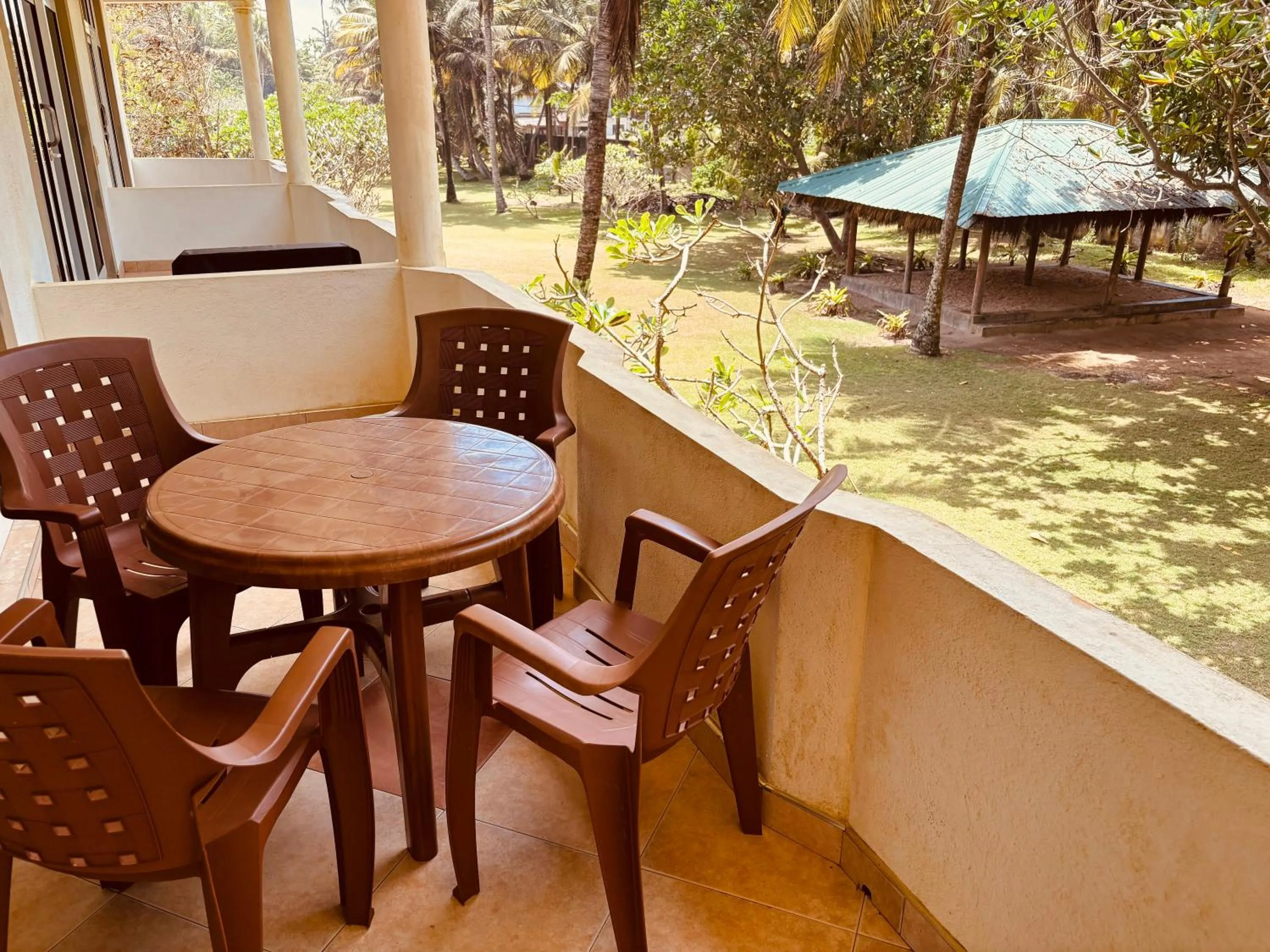 Balcony/Terrace in Raja Beach Hotel