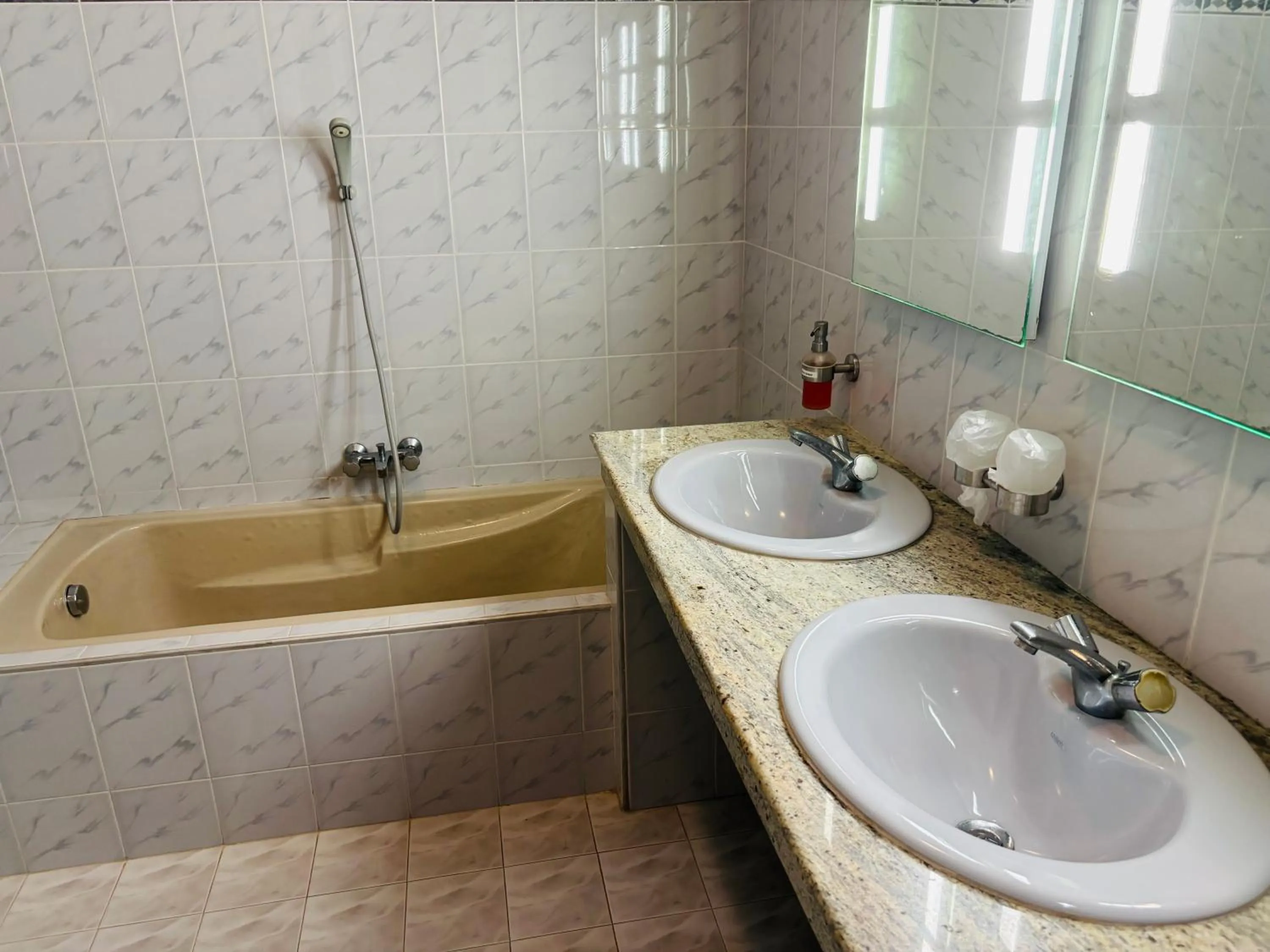 Bathroom in Raja Beach Hotel