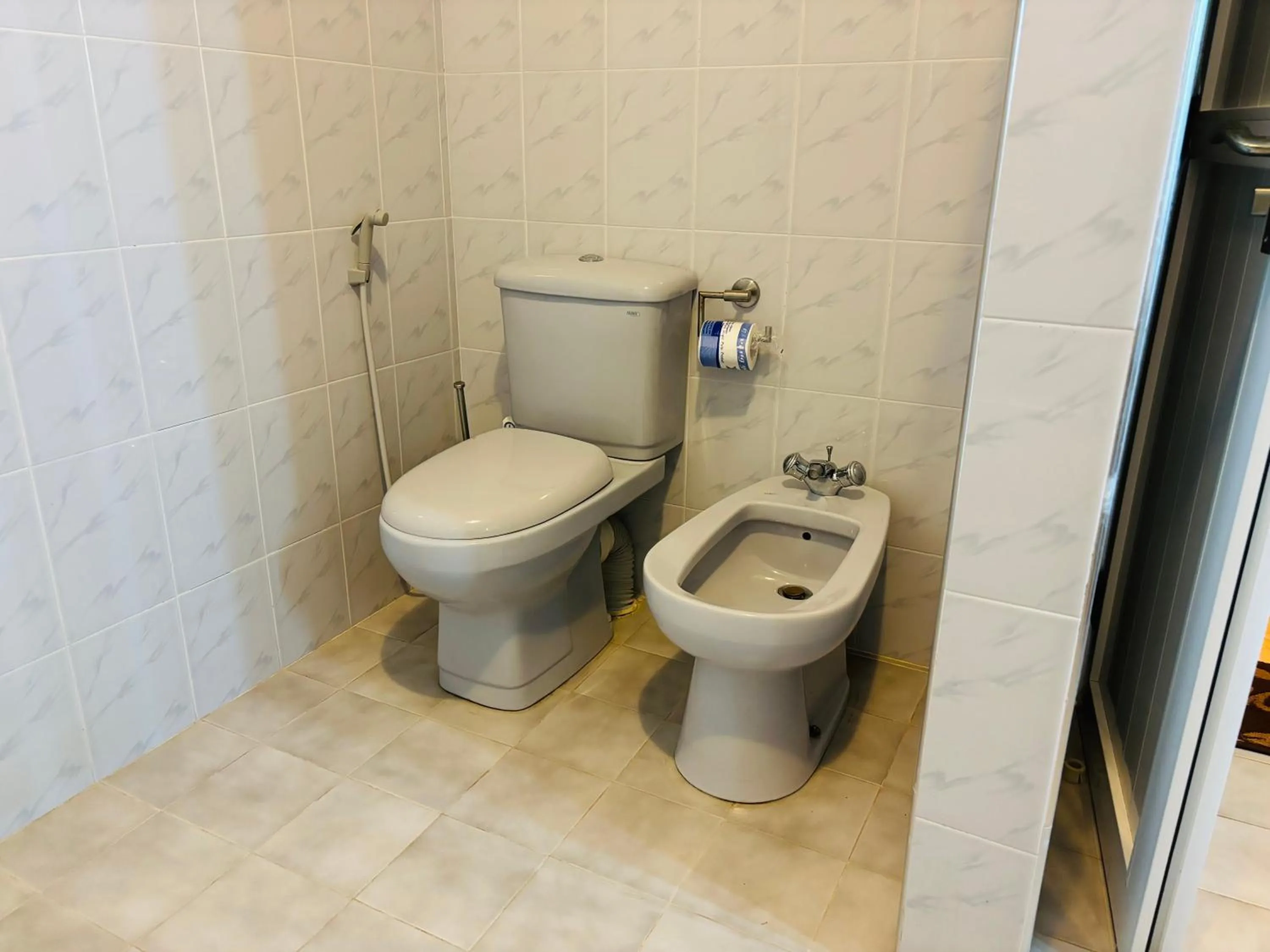 Bathroom in Raja Beach Hotel