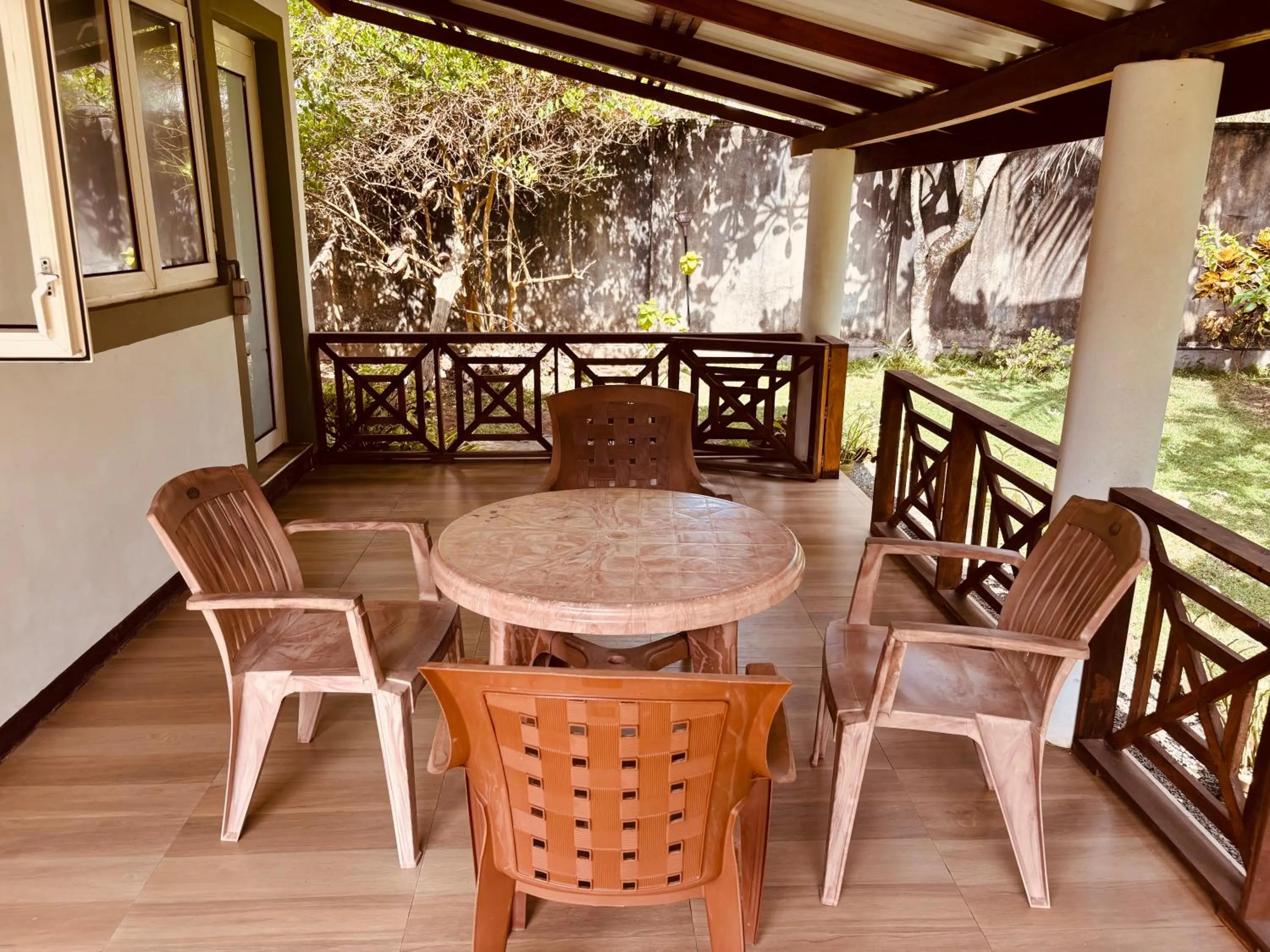 Balcony/Terrace in Raja Beach Hotel