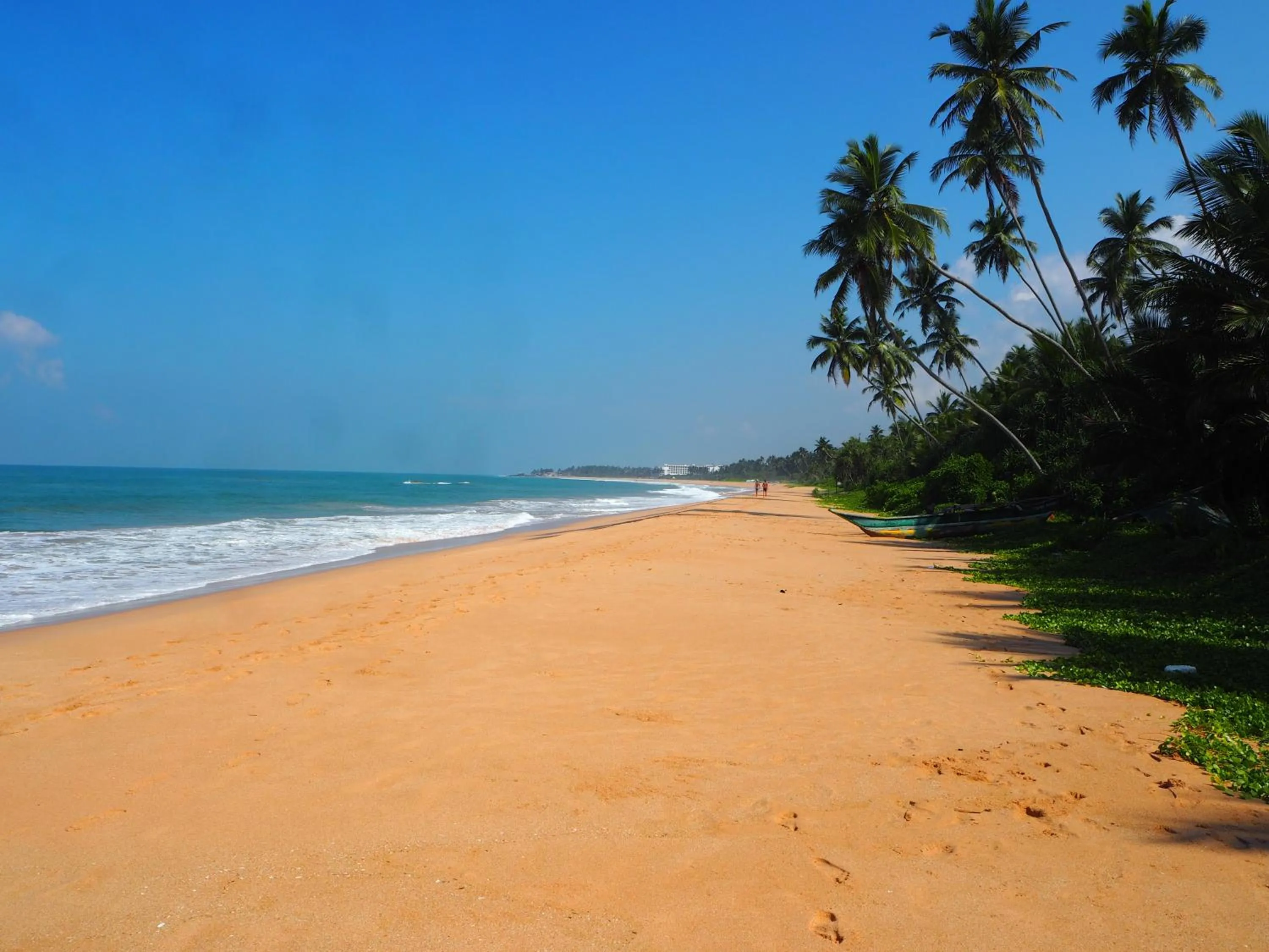 Beach in Raja Beach Hotel