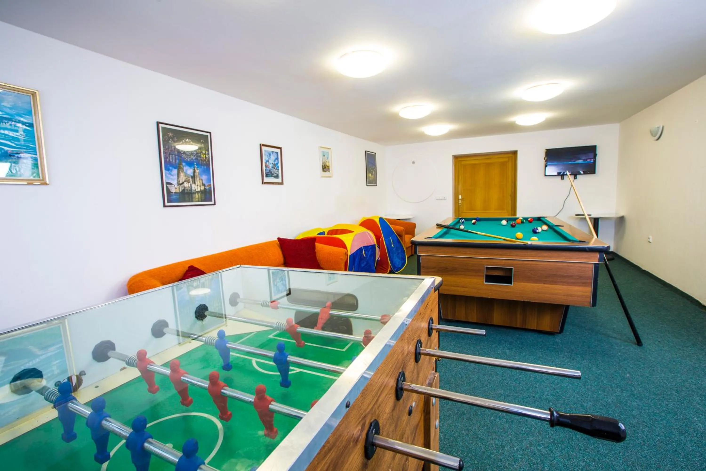 Game Room in Chata Pod lipami