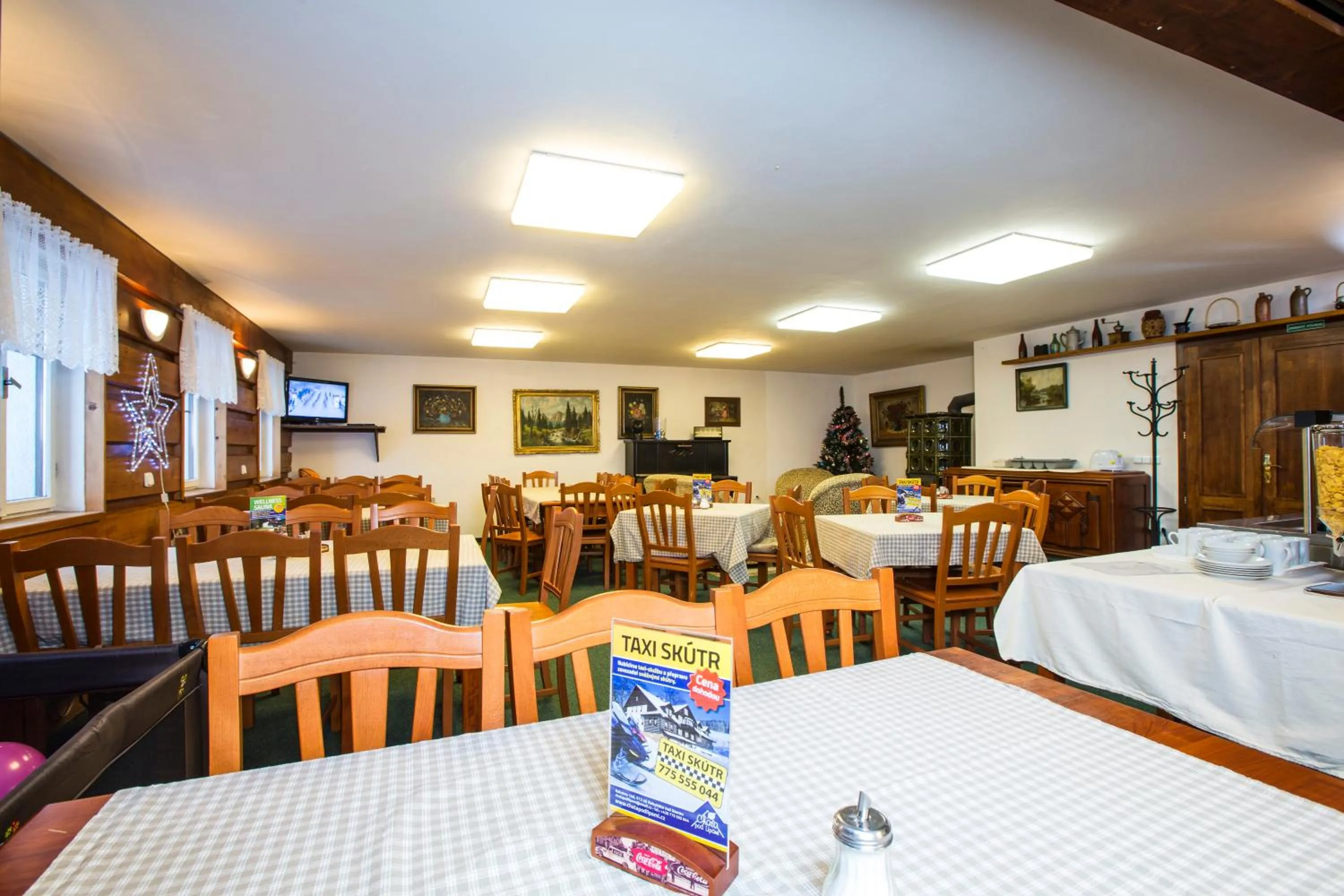 Restaurant/places to eat in Chata Pod lipami