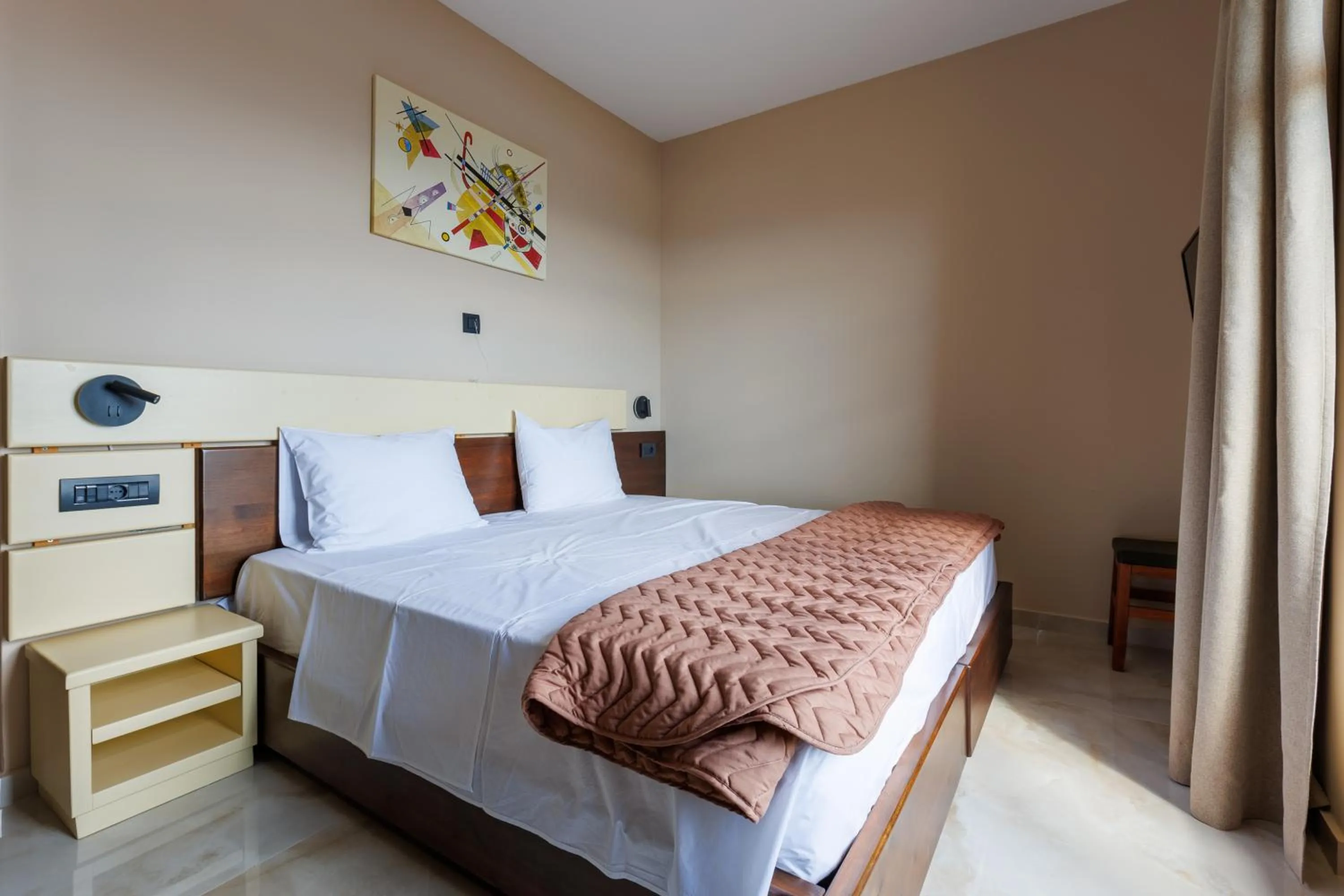 Bedroom, Bed in The View Hotel