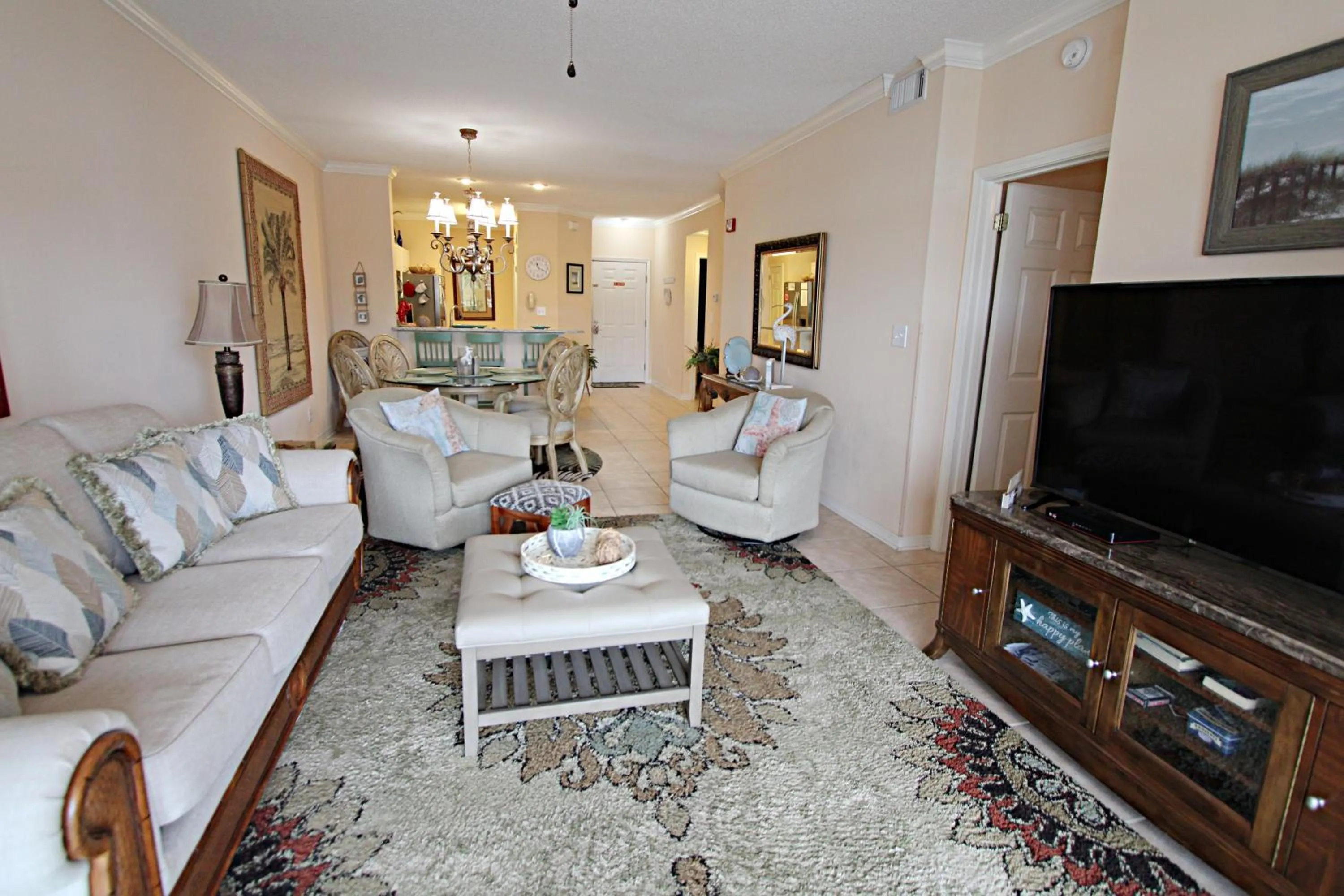 TV and multimedia in Cypress Point