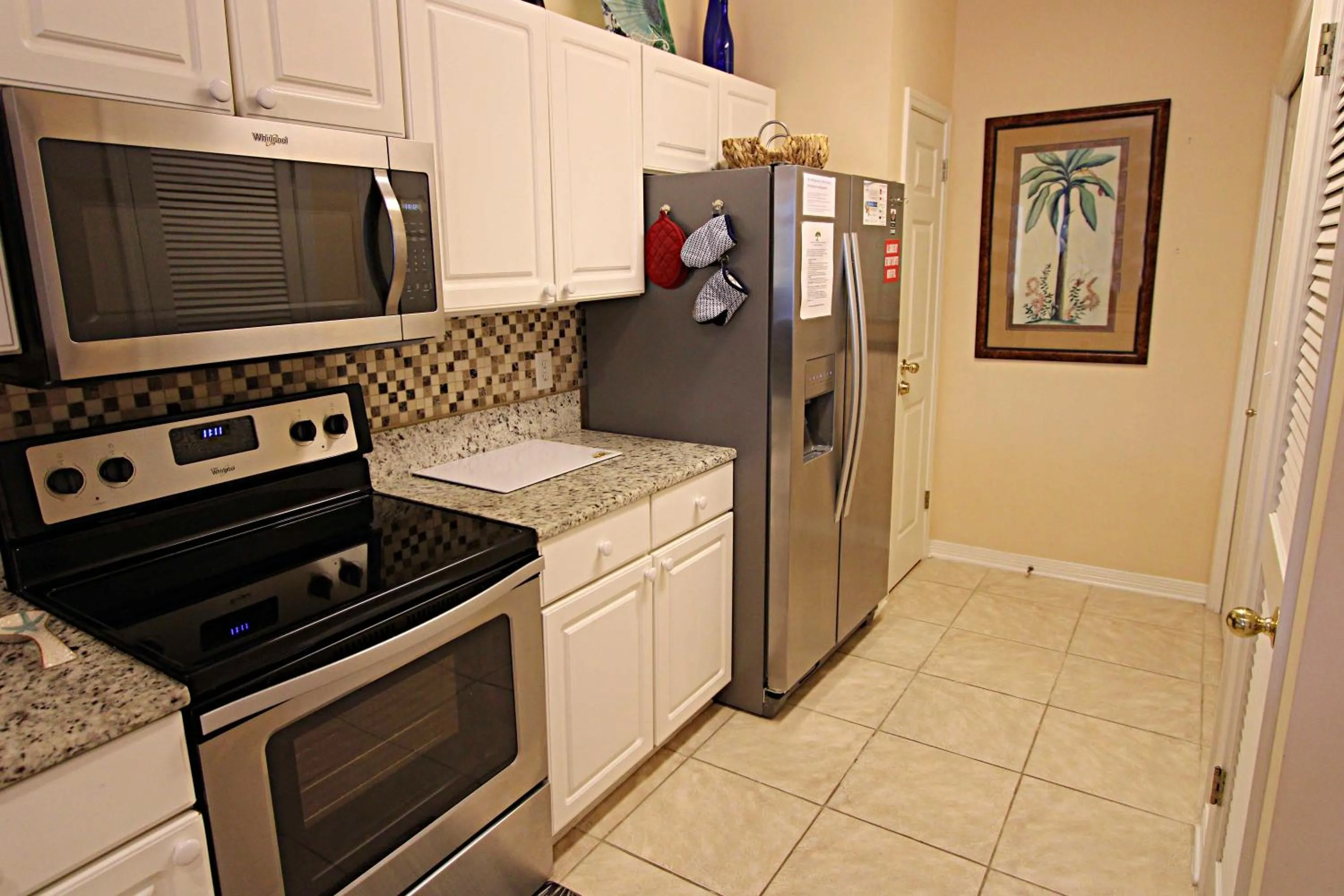 Kitchen or kitchenette in Cypress Point
