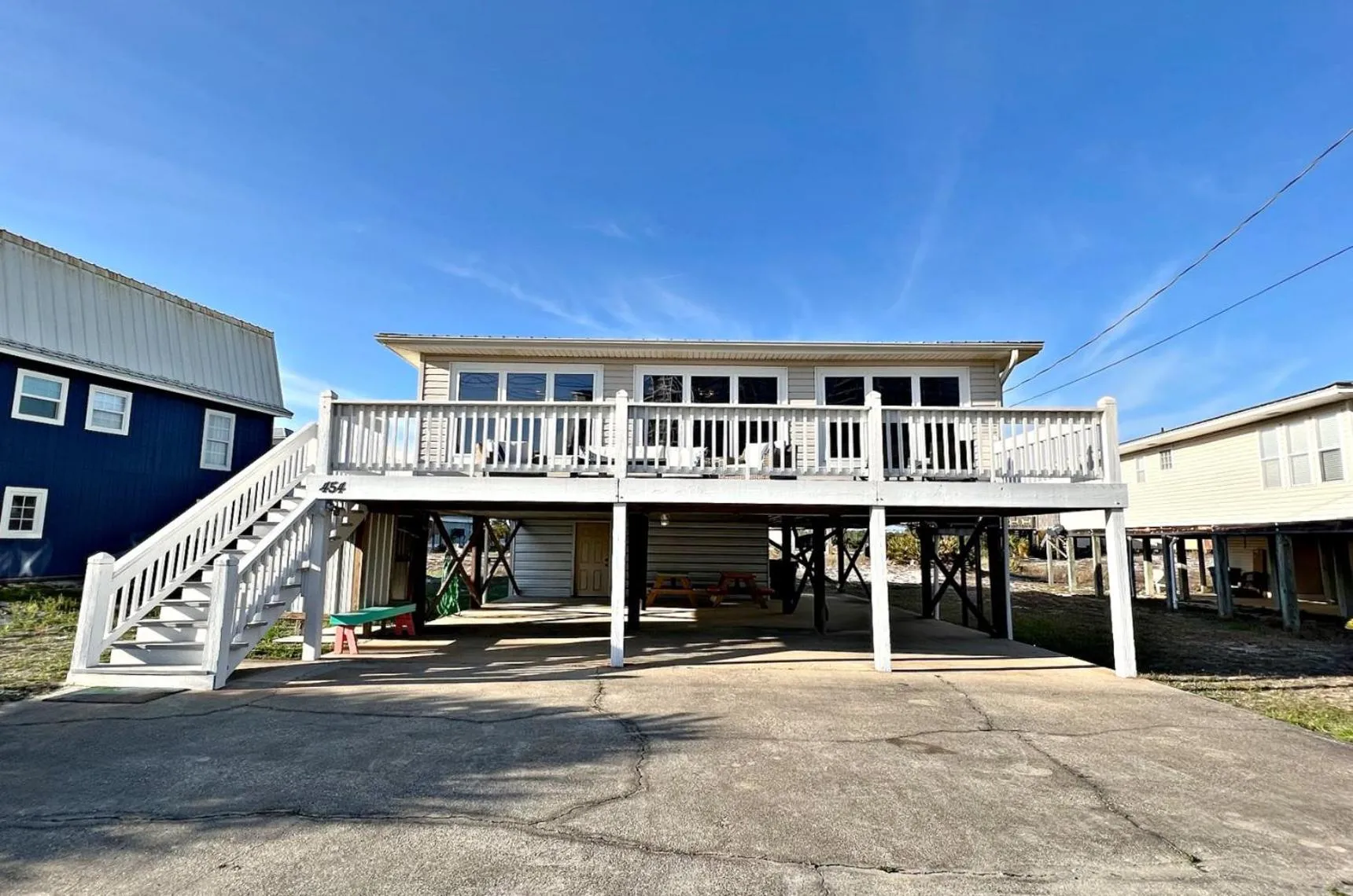Property building in Stay Salty