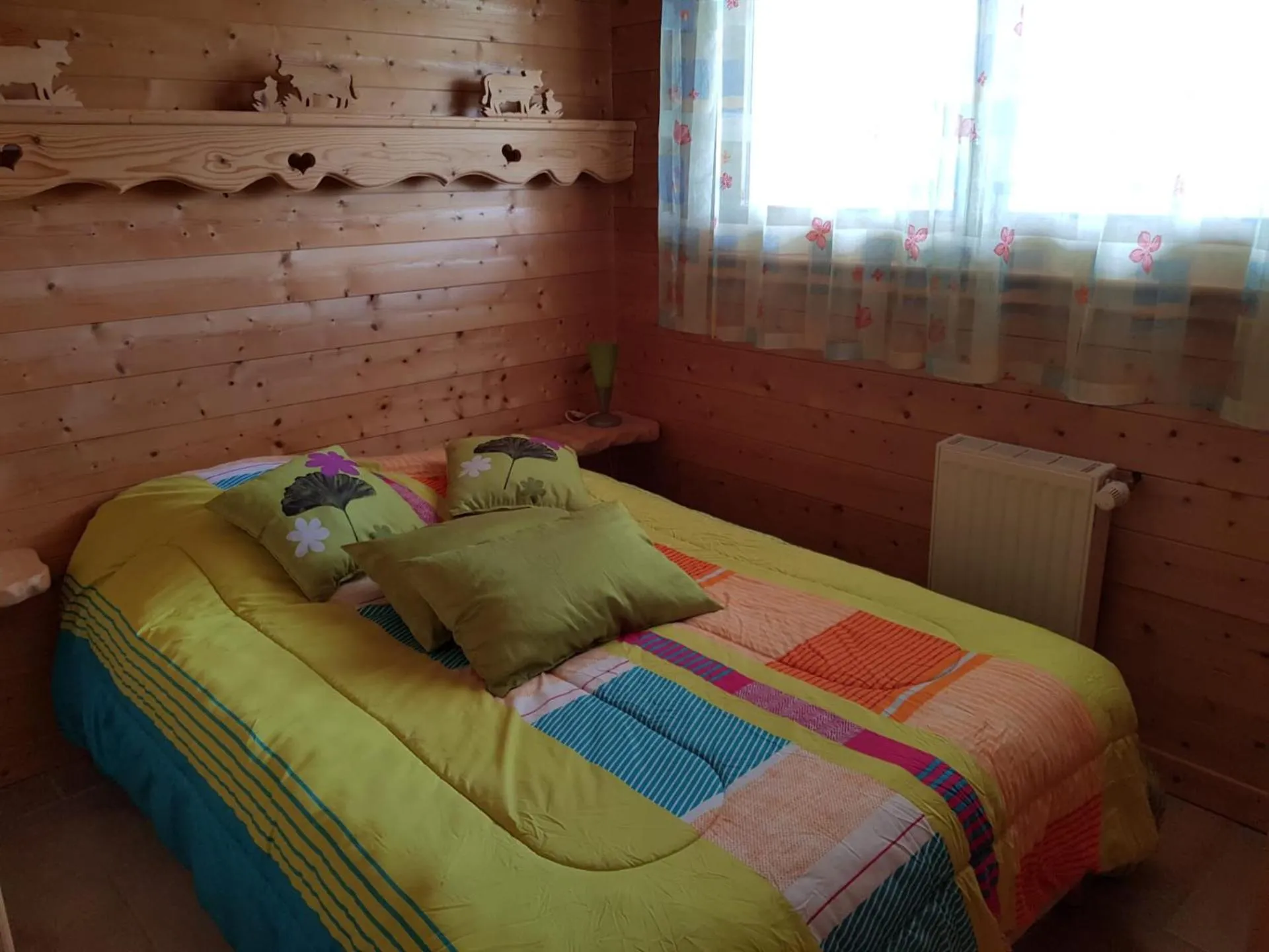 Bed in Les Genévriers