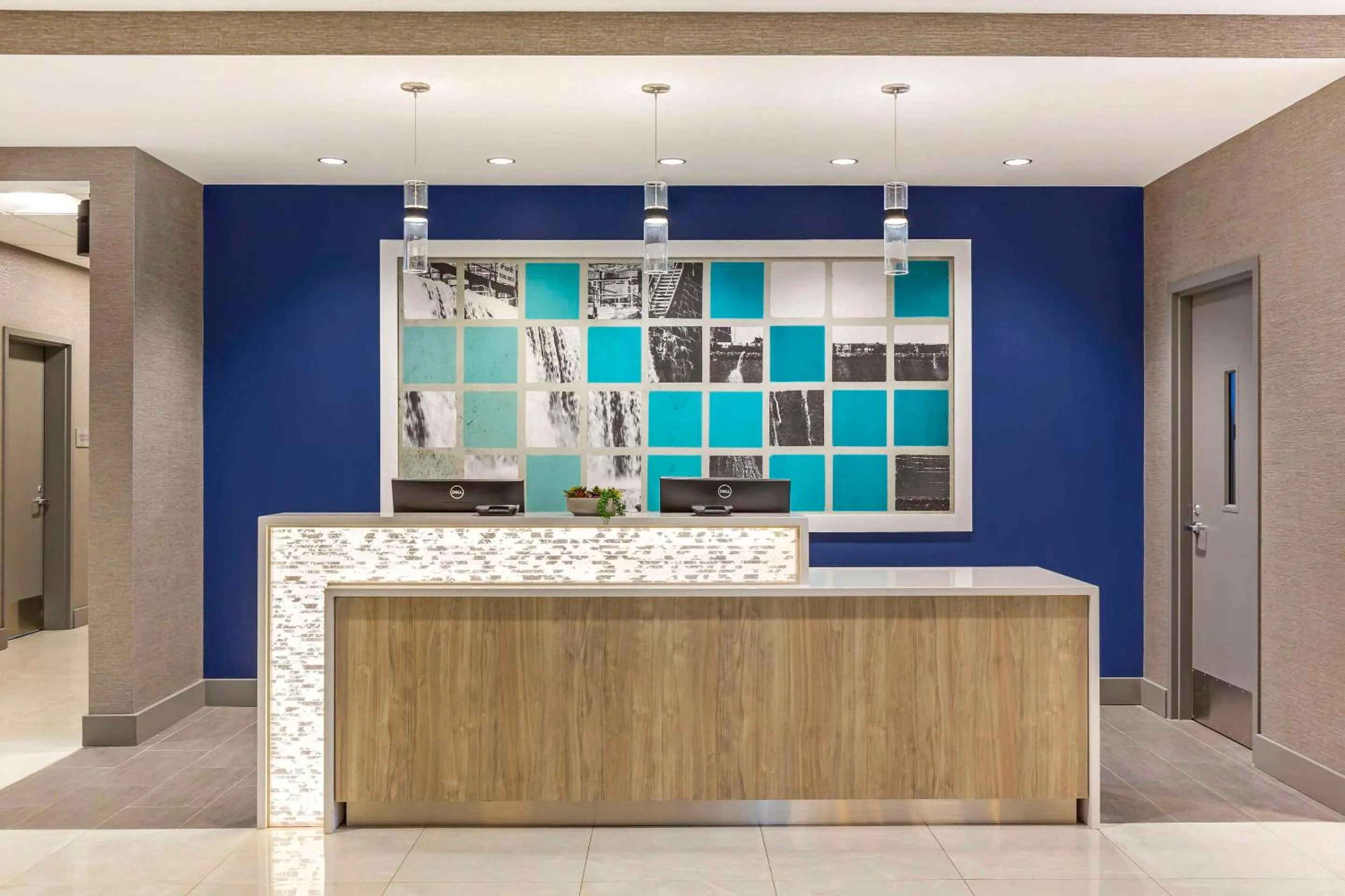 Lobby or reception in Cambria Hotel Niagara Falls