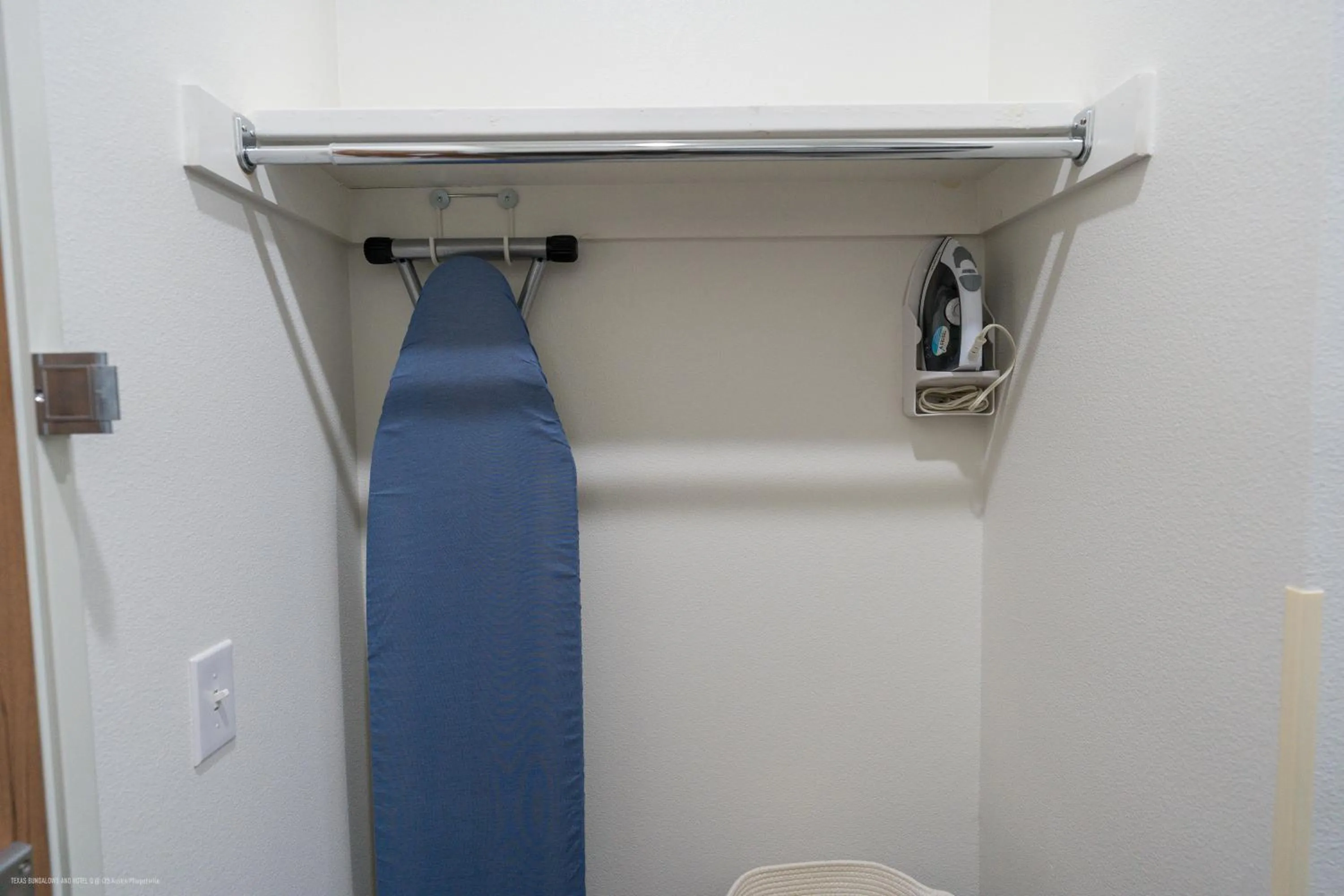 flat iron in Texas Bungalows Hotel & Hotel Que at Lakeline Austin Cedar Park