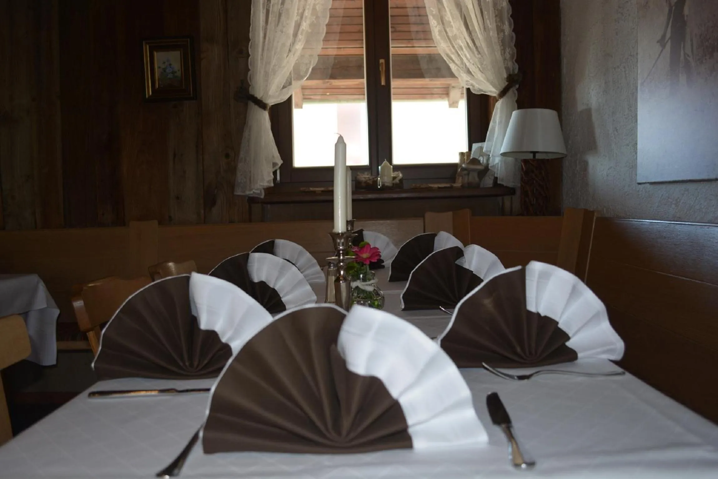 Restaurant/places to eat in Ampertal