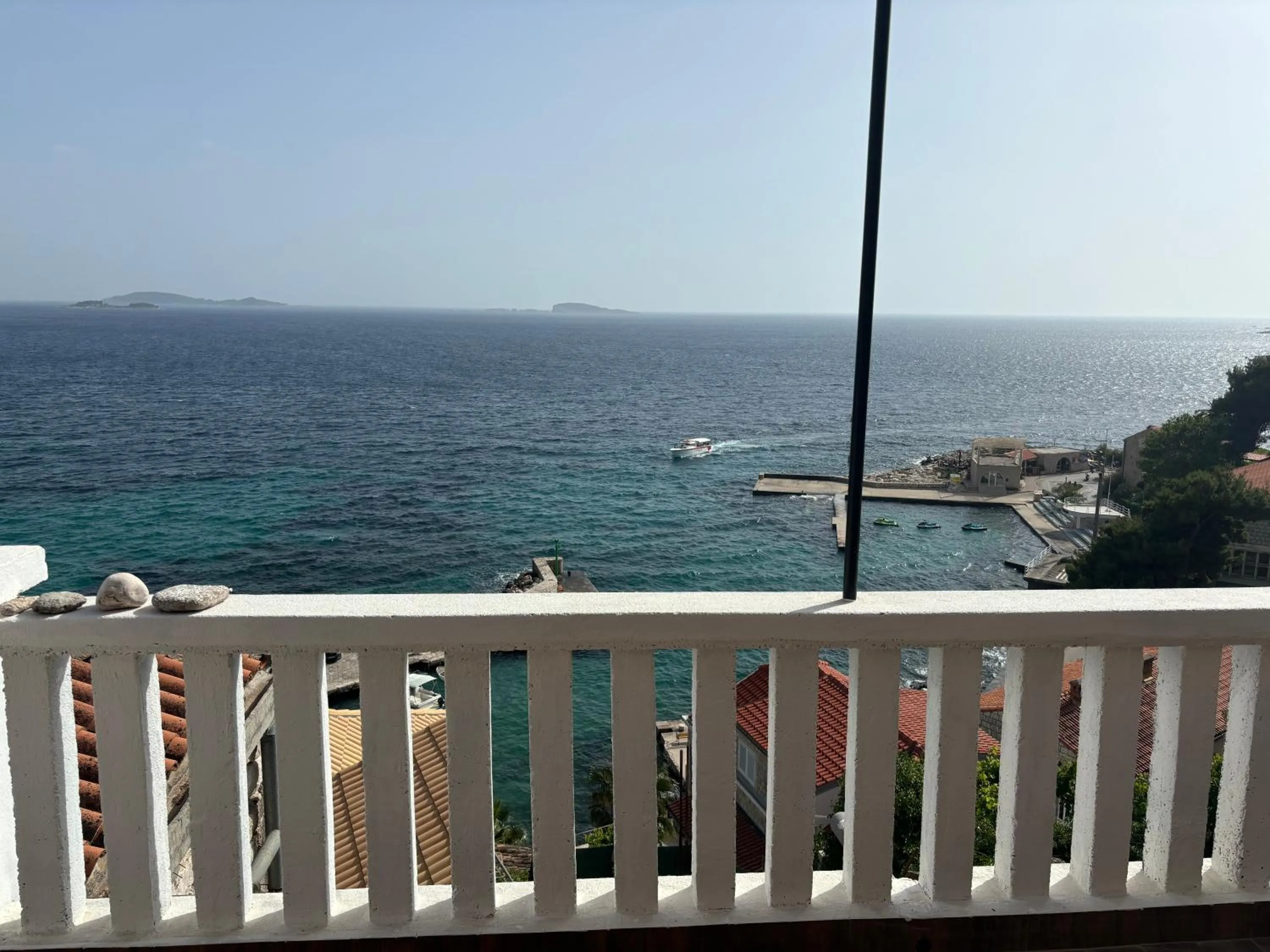 Sea view in Villa Šoti