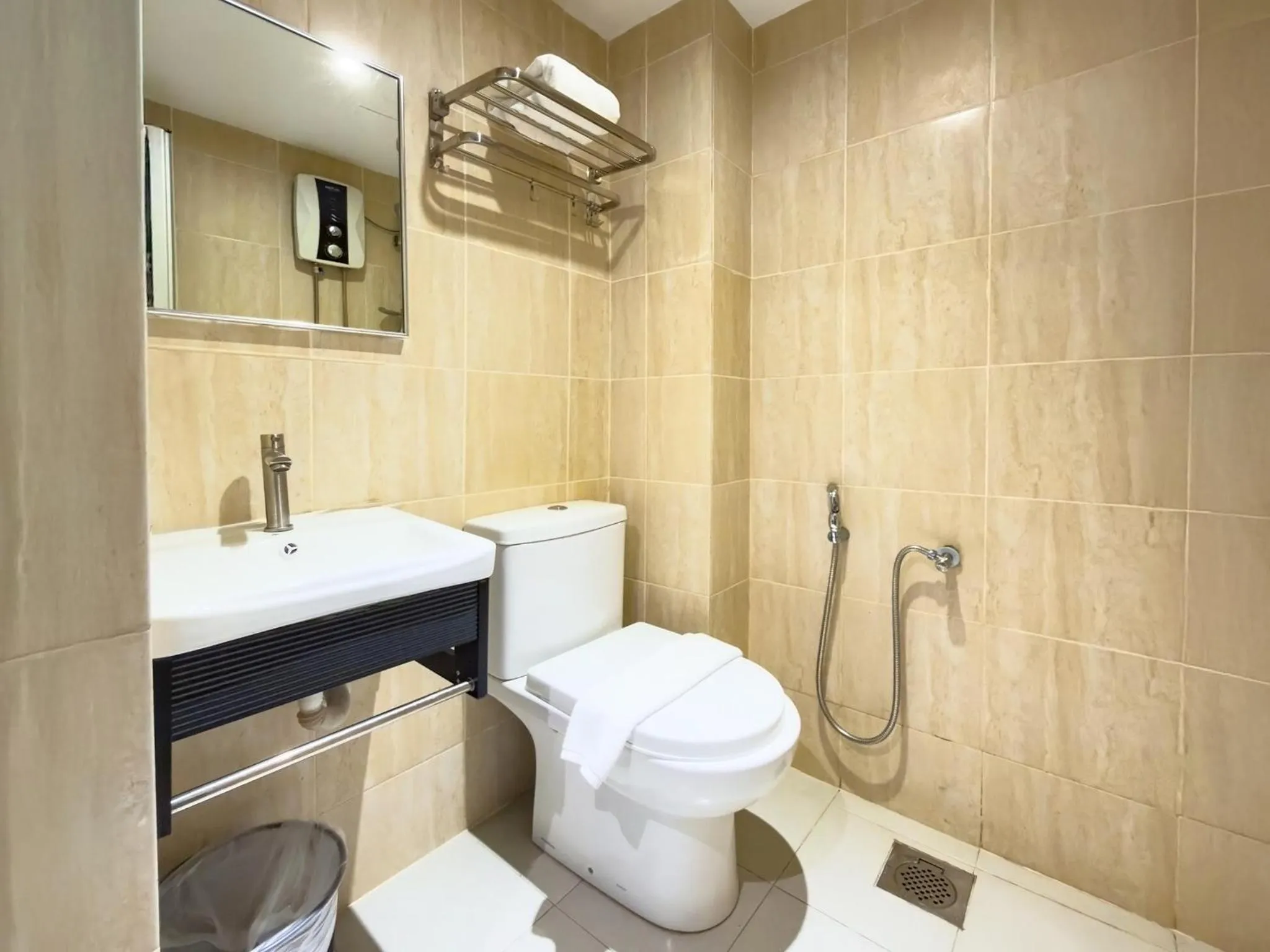 Bathroom in Living At DSulaiman Hotel