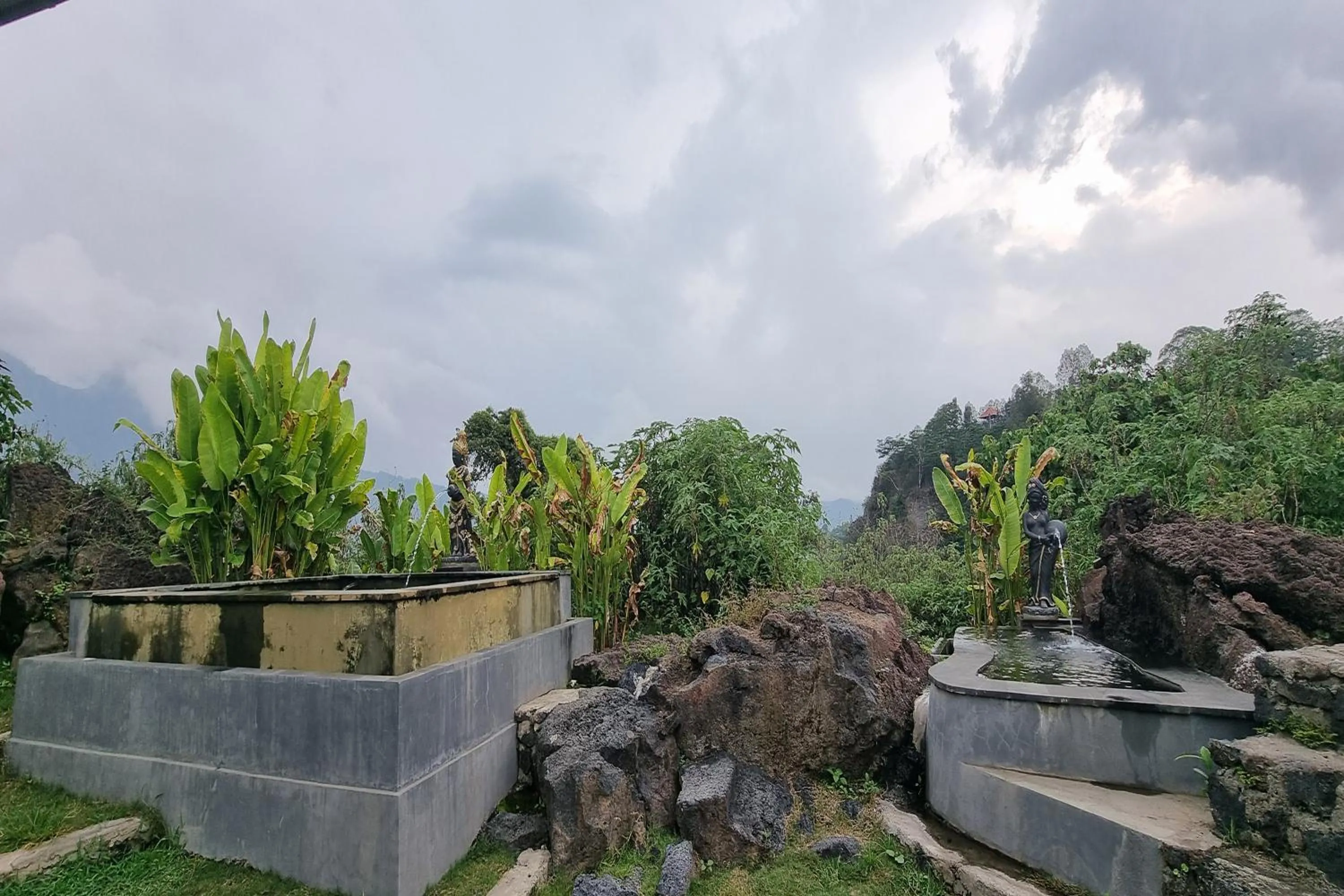 Day in Onion Garden And Natural Hotspring