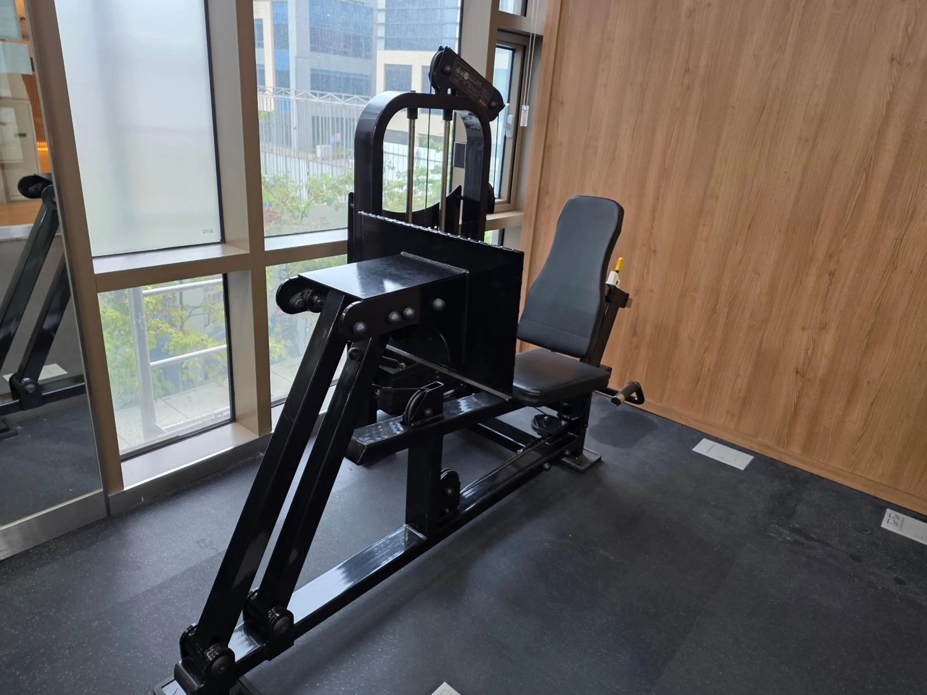Fitness centre/facilities in SR Hotel Yeongjong