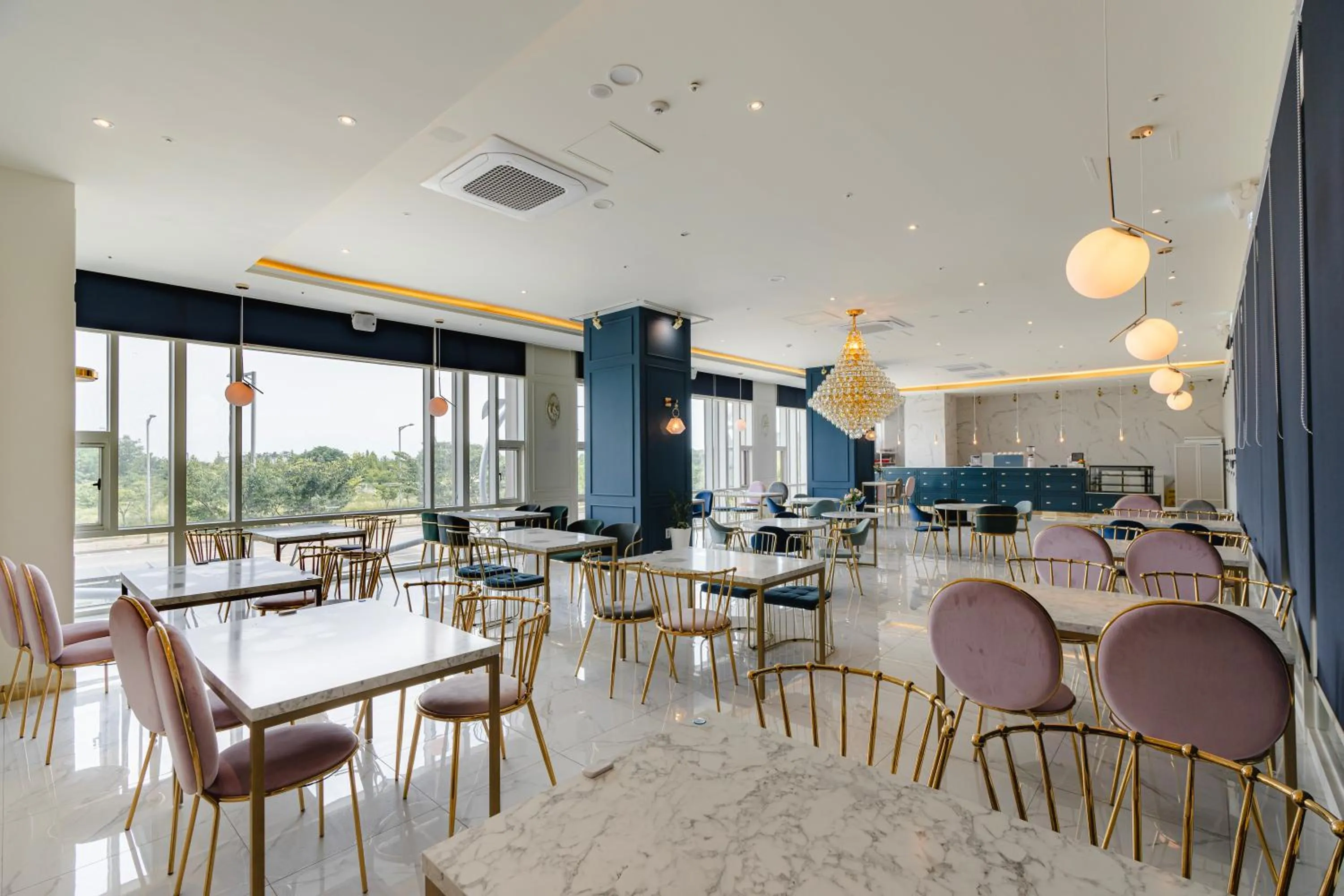 Breakfast in SR Hotel Yeongjong