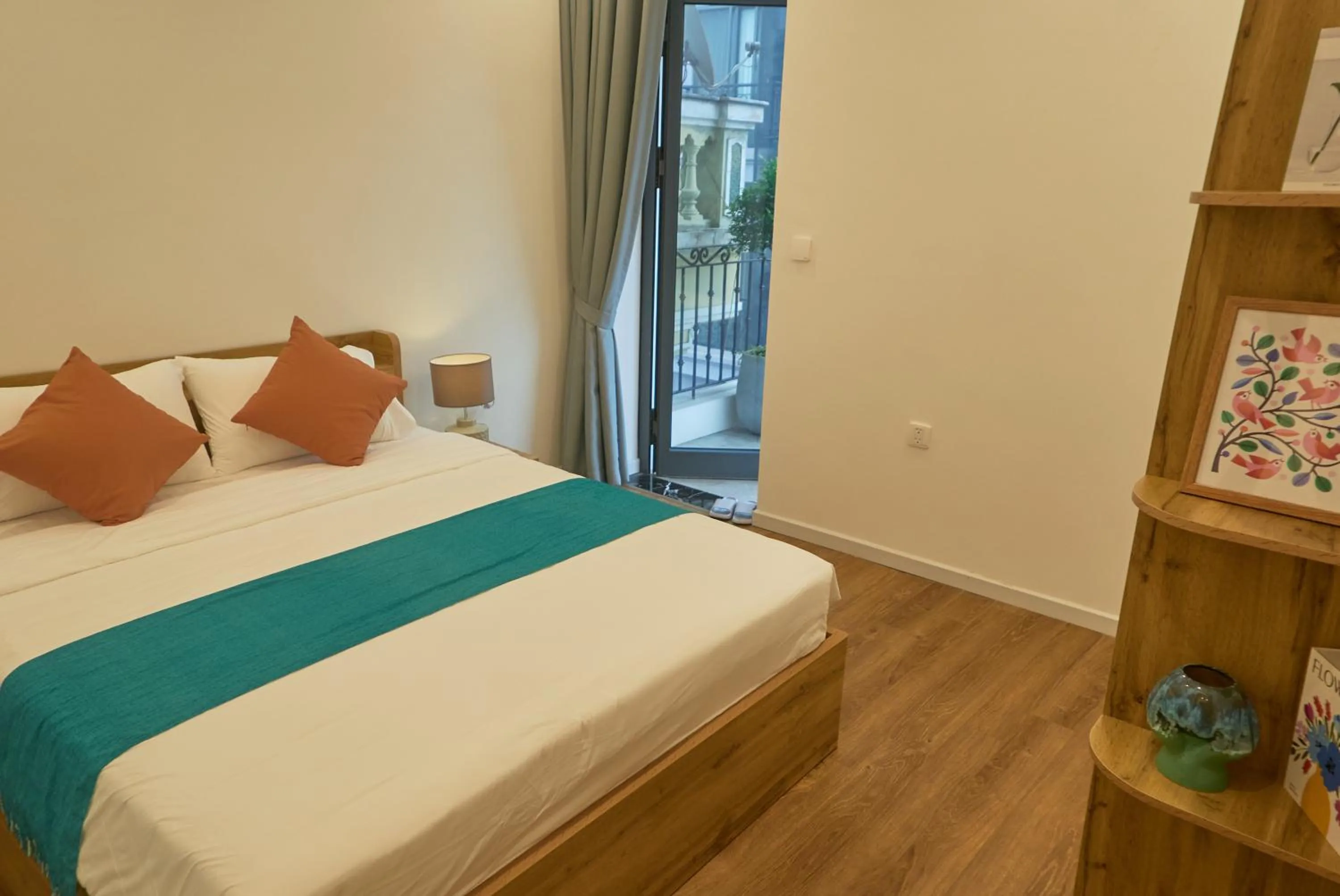 Bed in Hanoi Shouten - Staycation