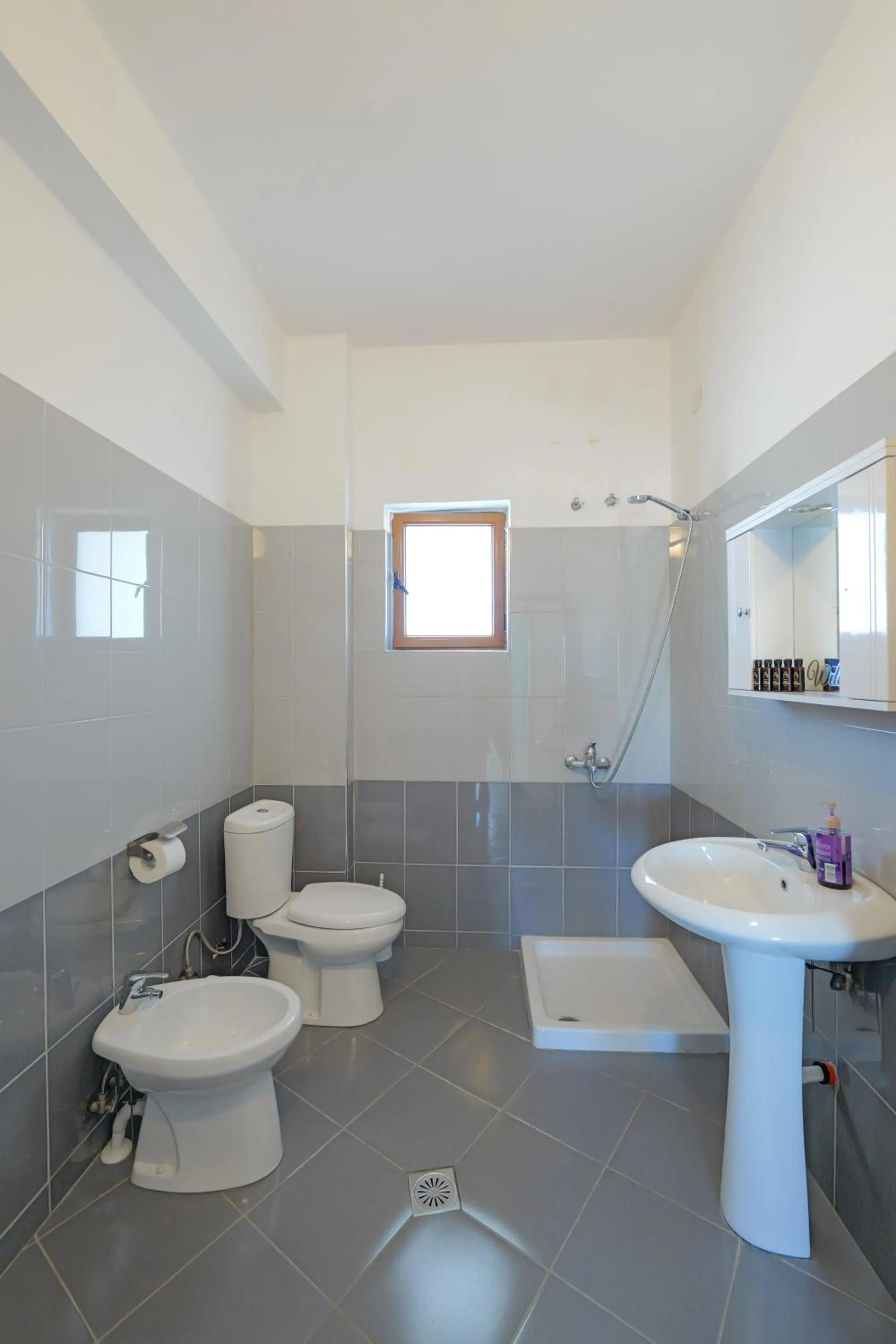 Bathroom in Central Garden Sofia 1- Free Parking