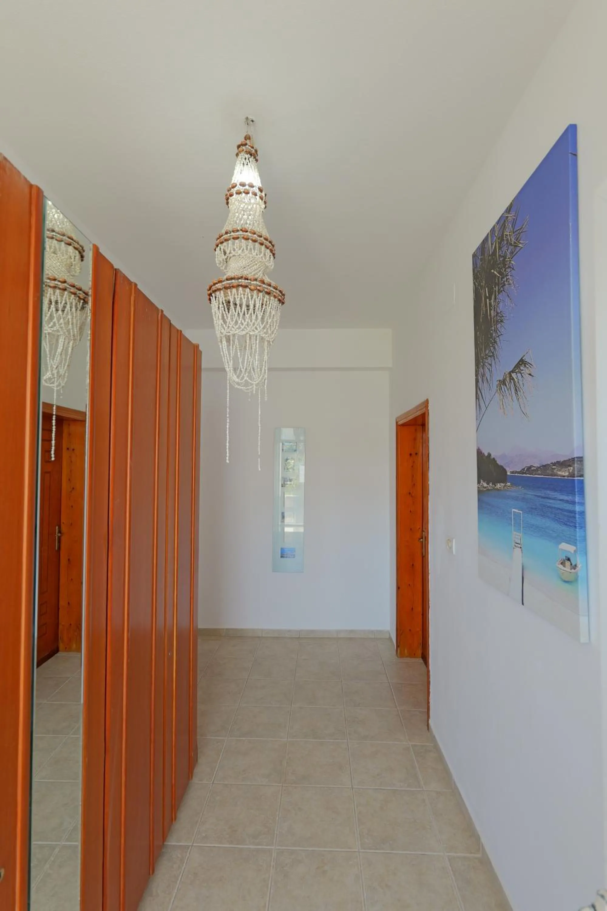 wardrobe in Central Garden Sofia 1- Free Parking