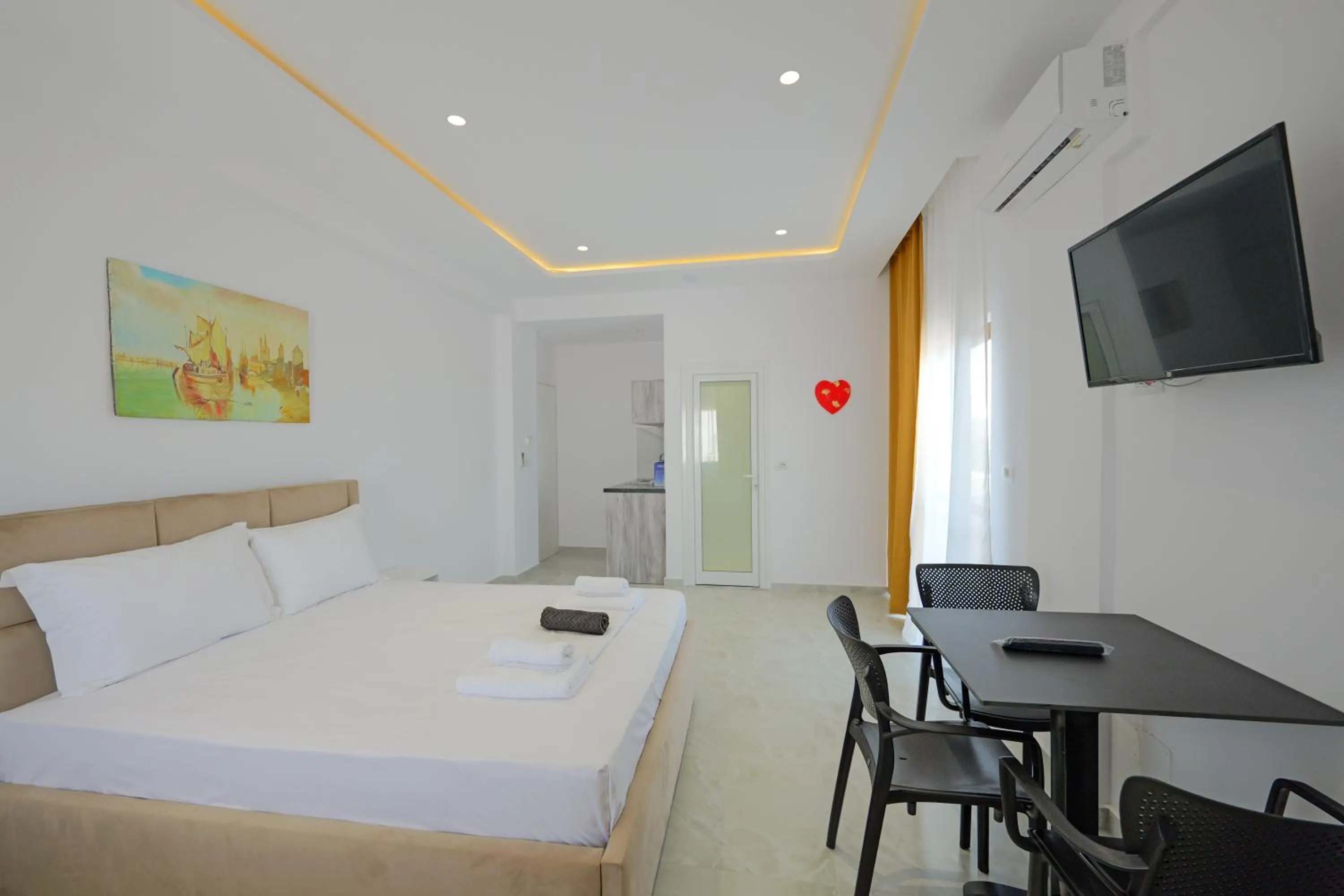 Photo of the whole room, Bed in Central Garden Sofia 1- Free Parking