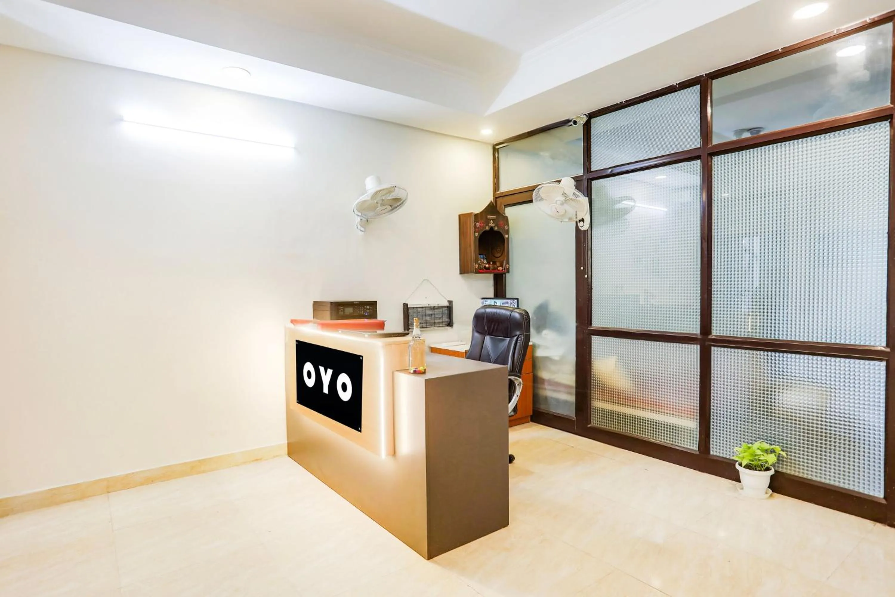 Lobby or reception in Hotel O Saket Residency KD Plaza Near Saket Metro