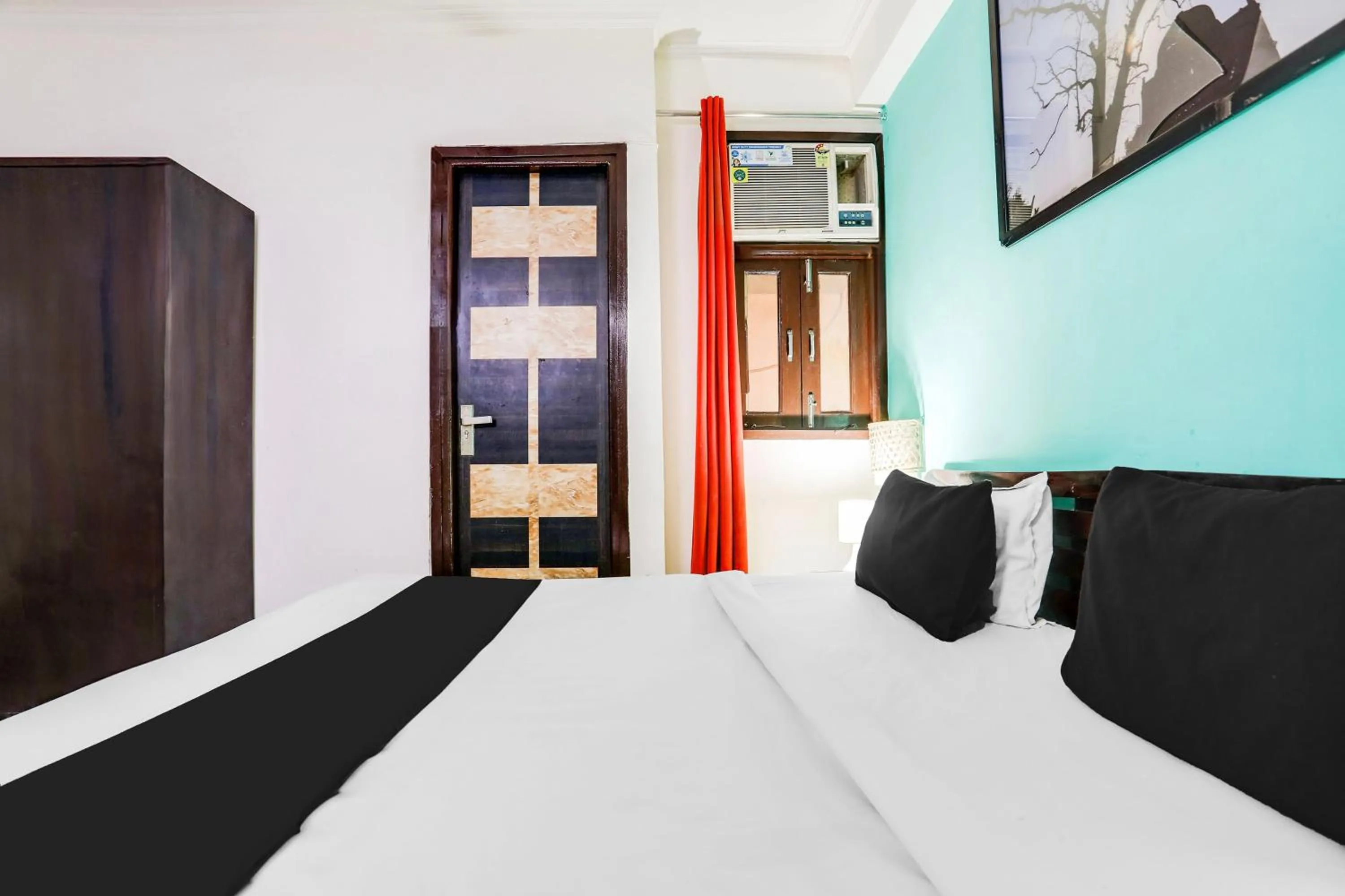 Bedroom, Bed in Hotel O Saket Residency KD Plaza Near Saket Metro