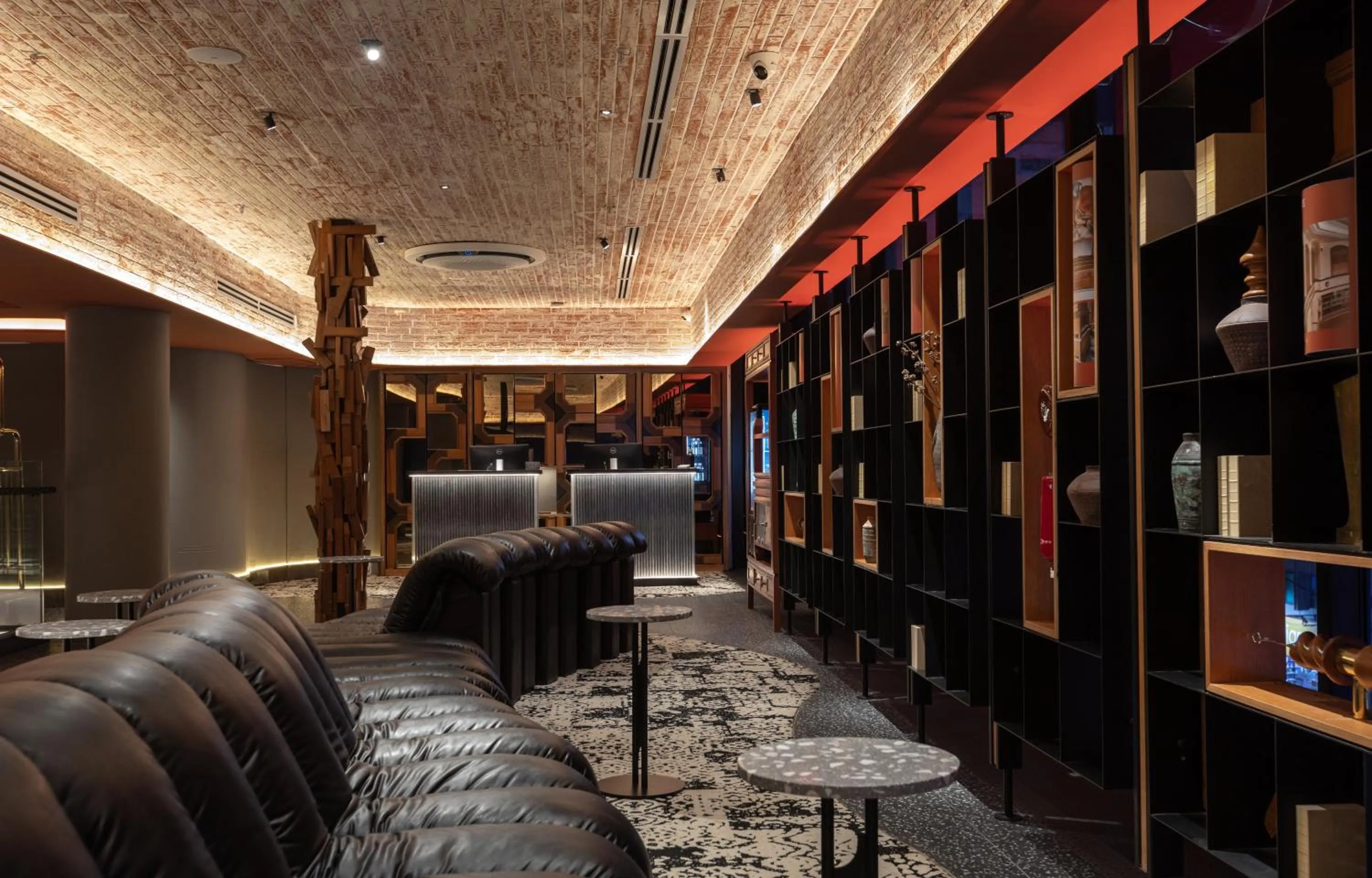 Lobby or reception in Bintang Collectionz Hotel