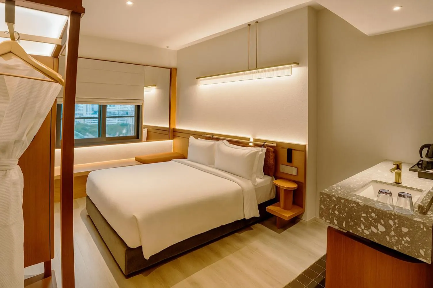 Bed in Bintang Collectionz Hotel